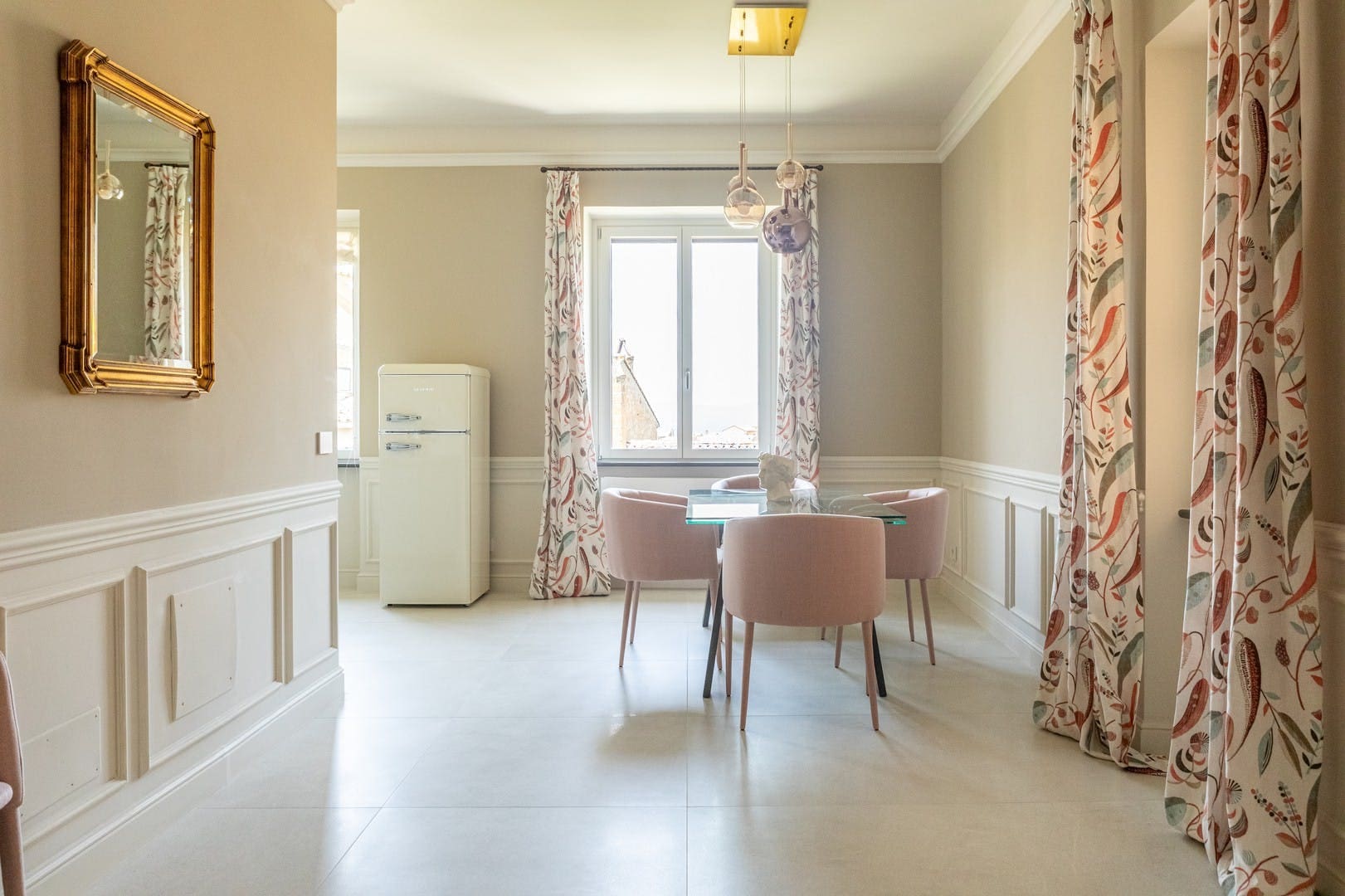 Palazzo Ficulle Orvieto: Elegant 2-Bedroom Apartment with Rooftop Terrace, Umbria