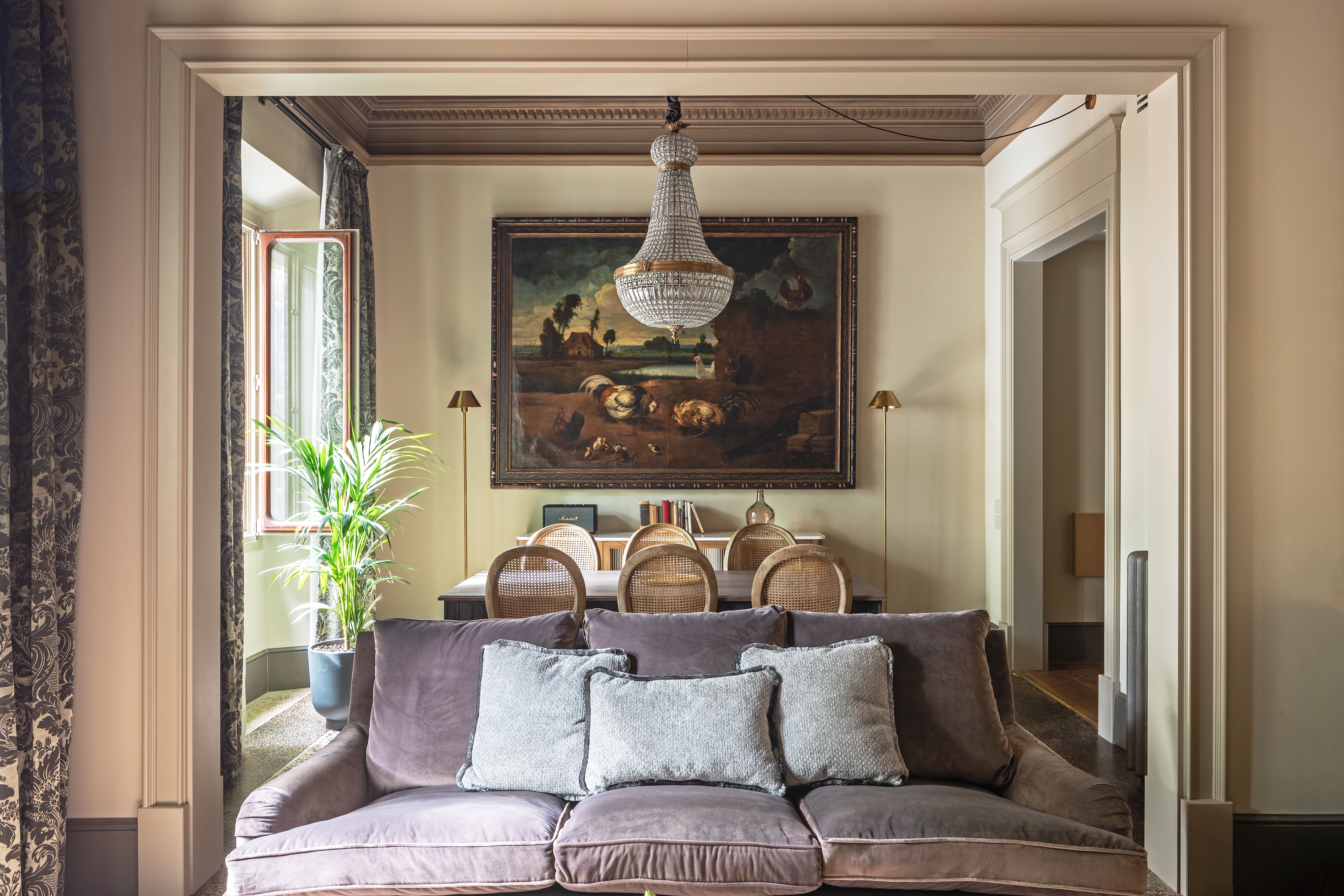 Palazzo Fresco Accademia: Elegant 2-Bedroom Apartment with Rooftop Terrace, Florence