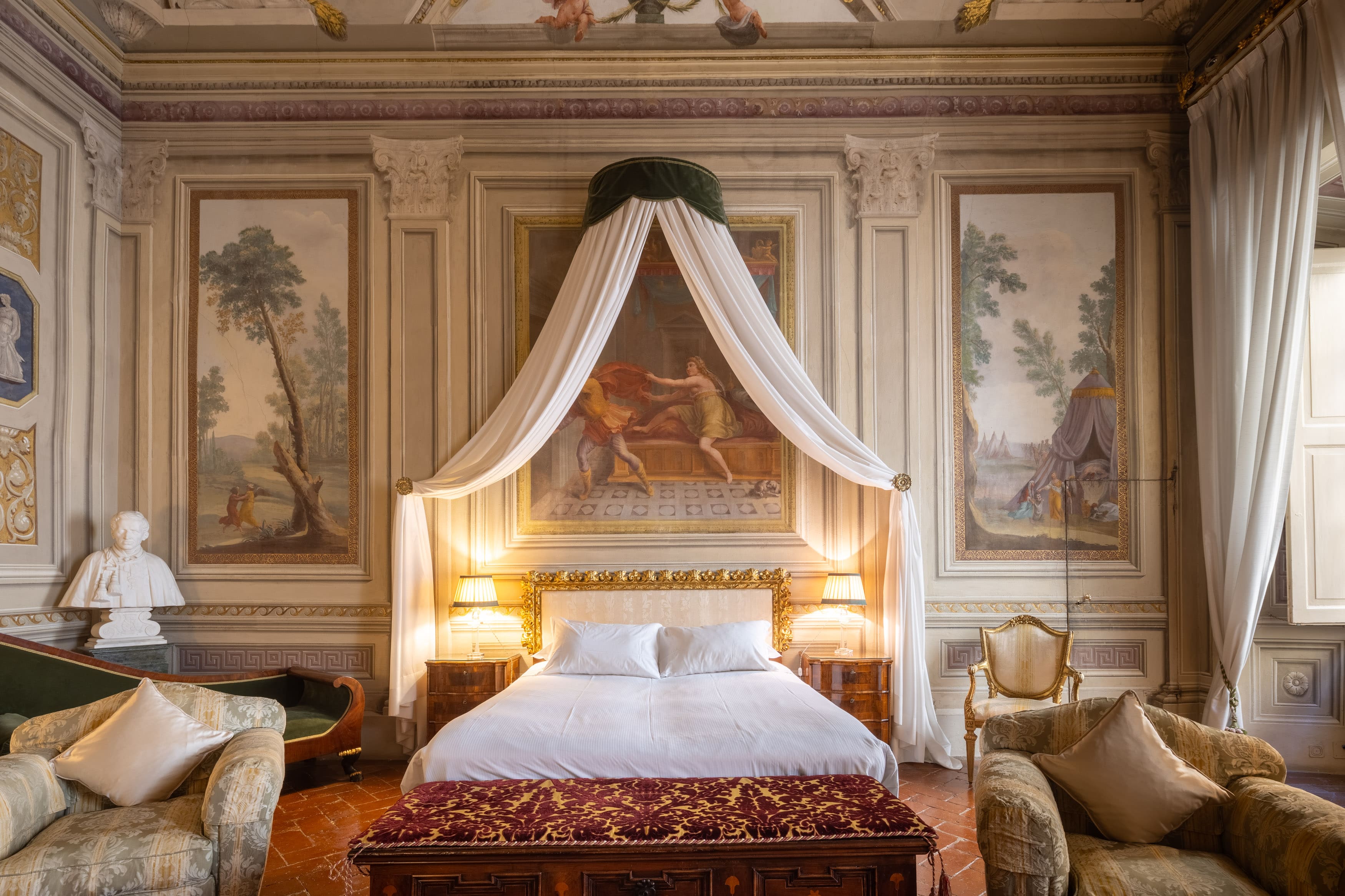 Palazzo Galileo Arcetri: Luxurious 3-Bedroom Apartment with Historic Charm, Arcetri