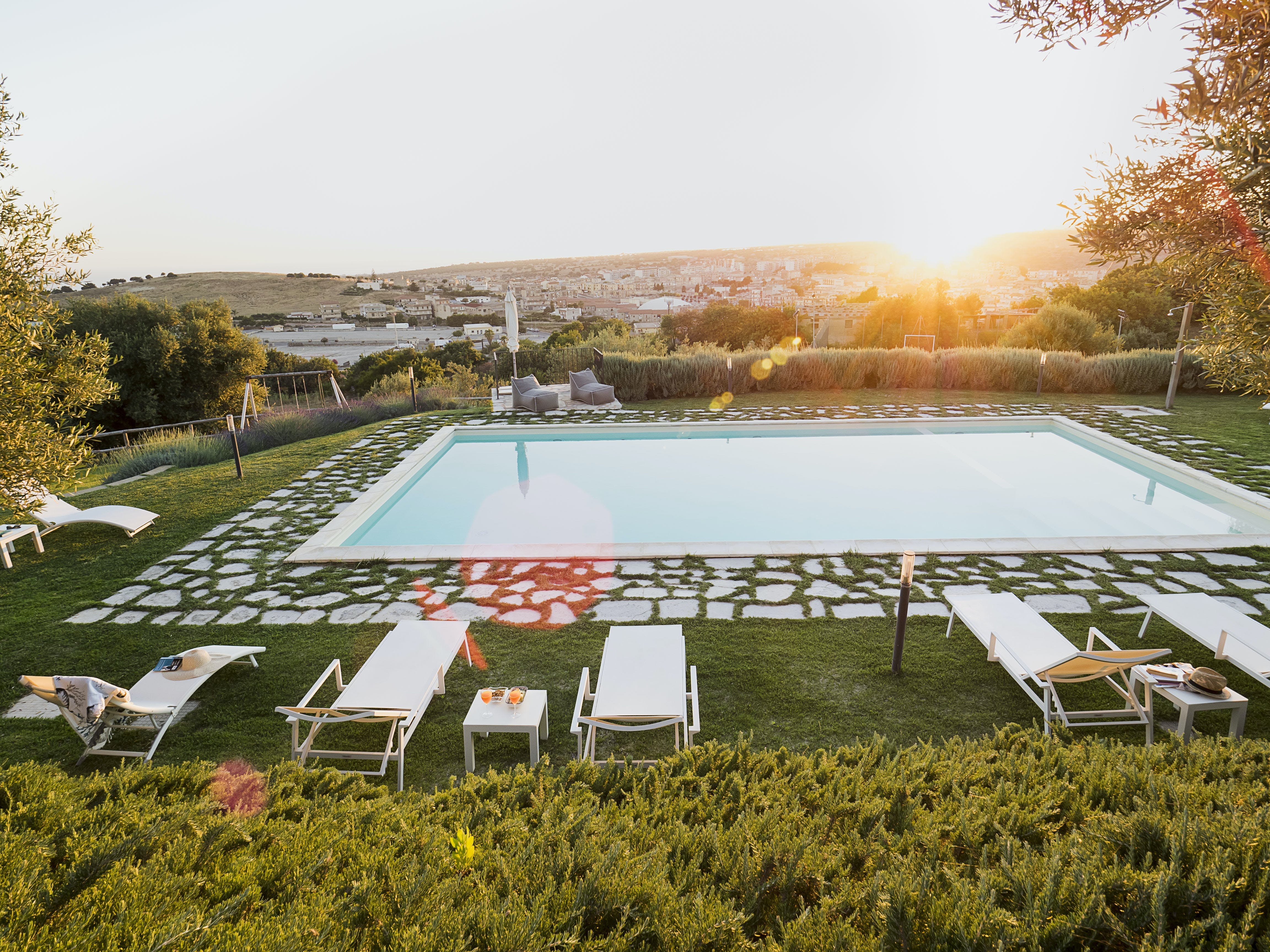 Palazzo Irminio Ragusa: Luxury 4-Bedroom Apartment with Seaview and Pool, Ragusa