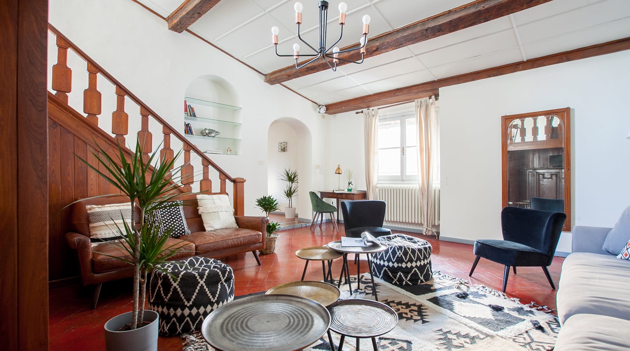 Palazzo Lambertesca Florence: Spacious 3-Bedroom Luxury Apartment for Families, Florence