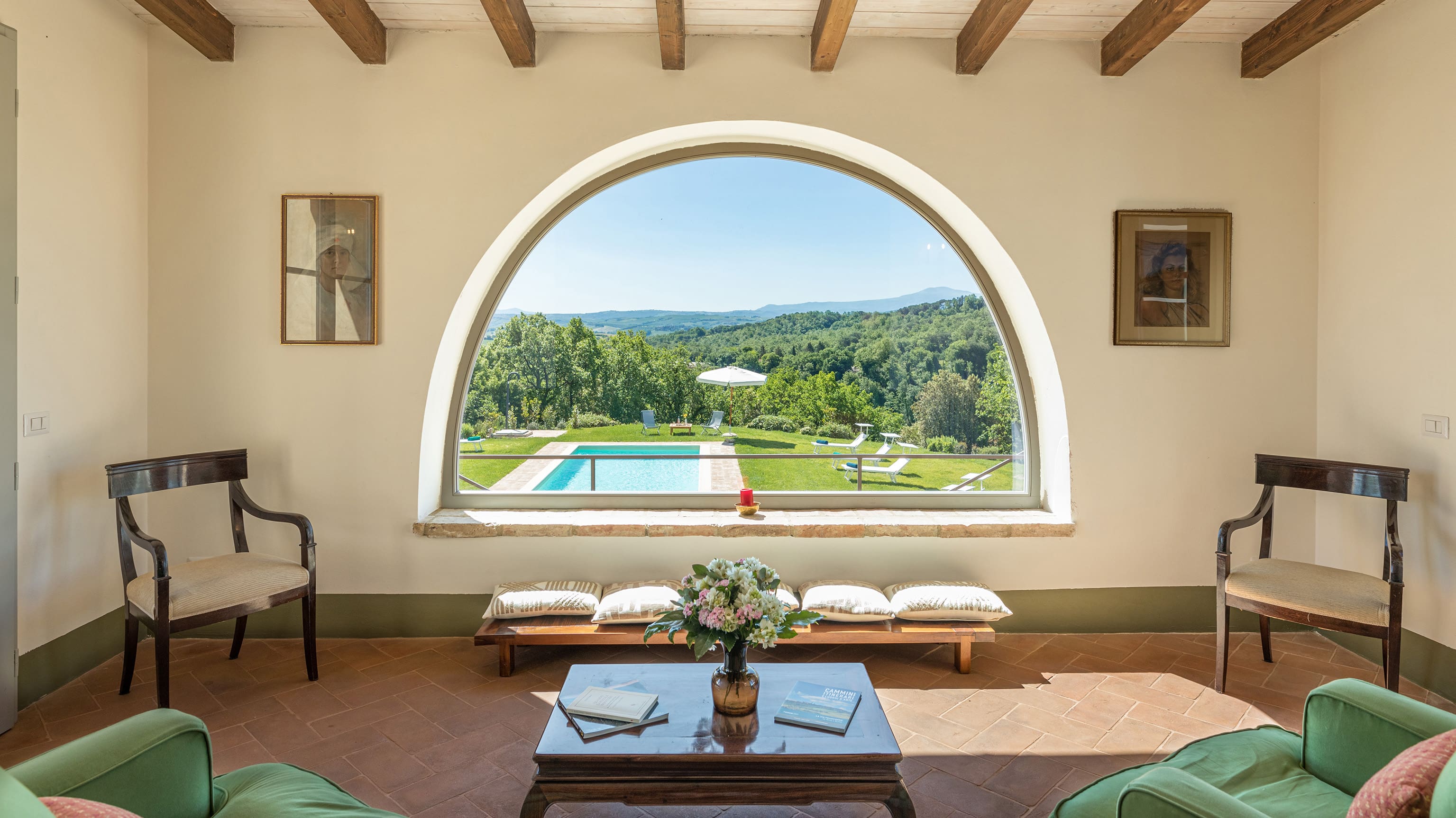 Palazzo Lecceto Siena: Opulent 8-Bedroom Apartment with Pool and Countryside Views, Siena