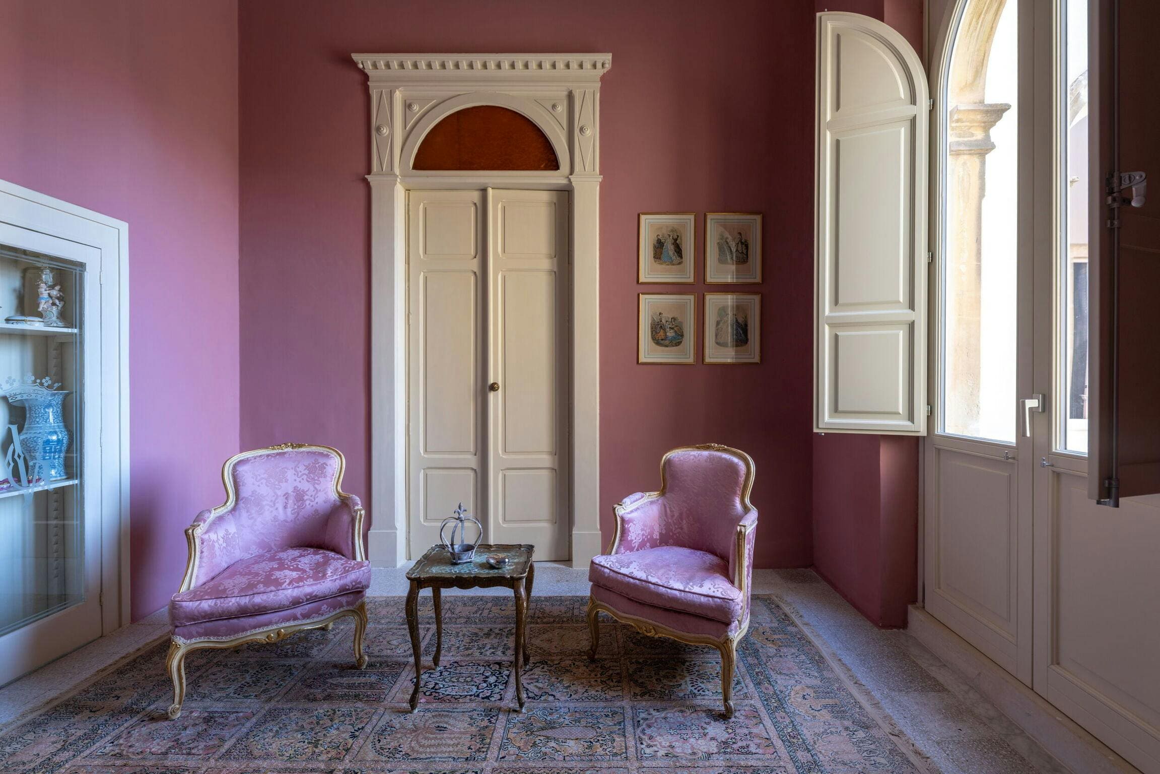 Palazzo Lizzanello Lecce: Luxury 4-Bedroom Apartment with Pool and Sea View, Lecce