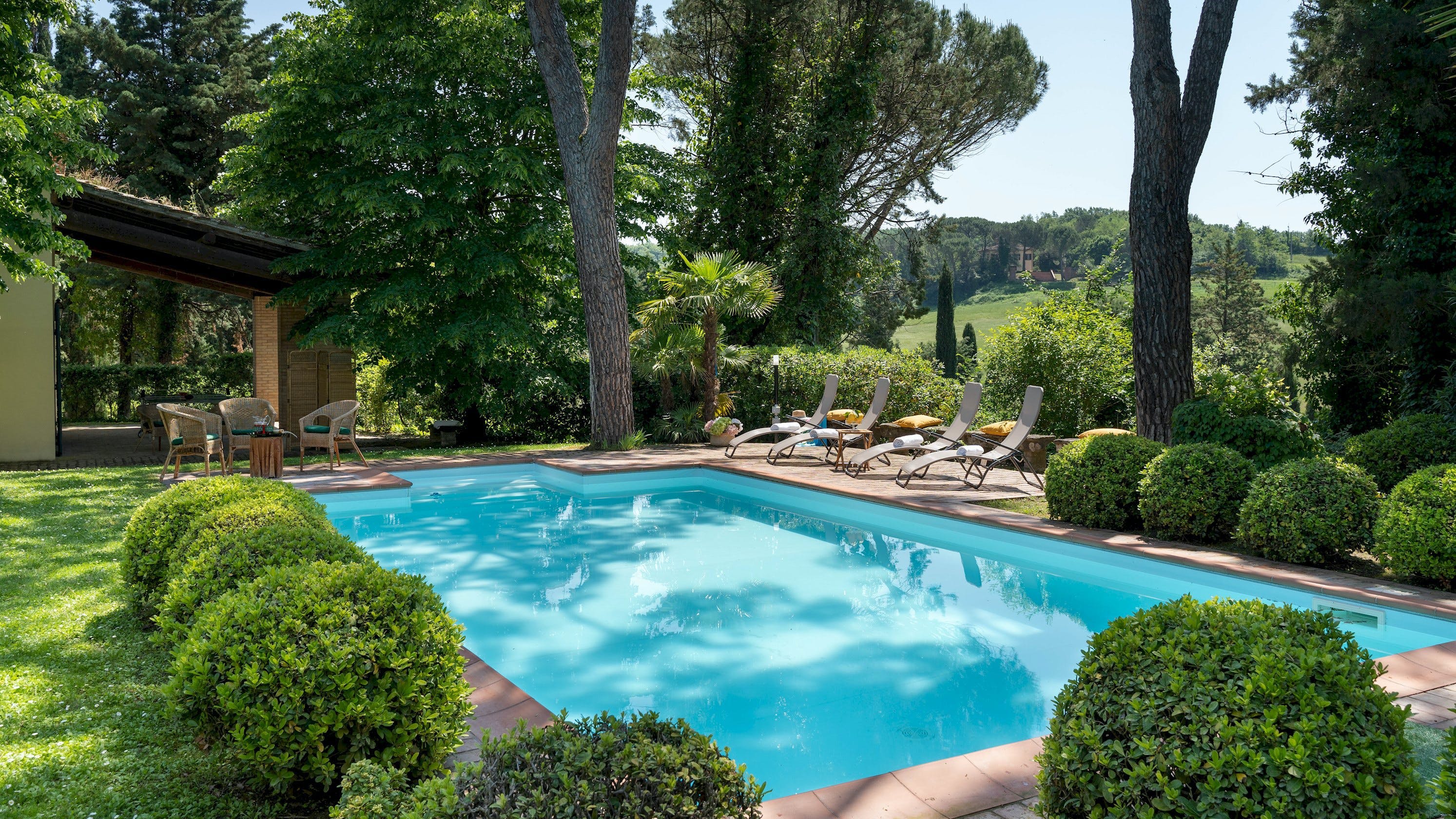 Palazzo Pampaloni San Miniato: Elegant 4-Bedroom Apartment with Pool, San Miniato