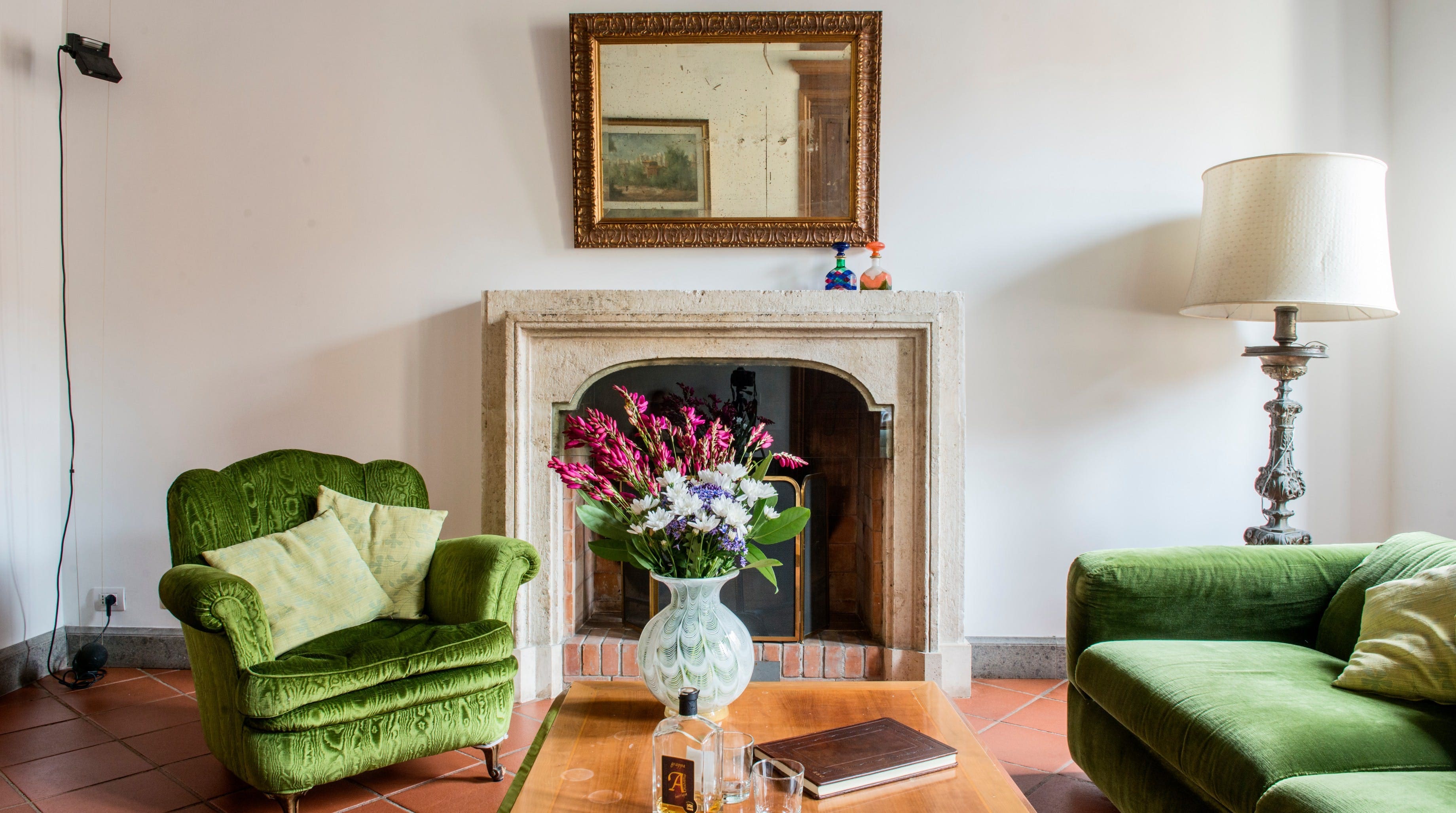 Palazzo Pantheon Roma: Elegant 4-Bedroom Apartment Near Pantheon, Rome