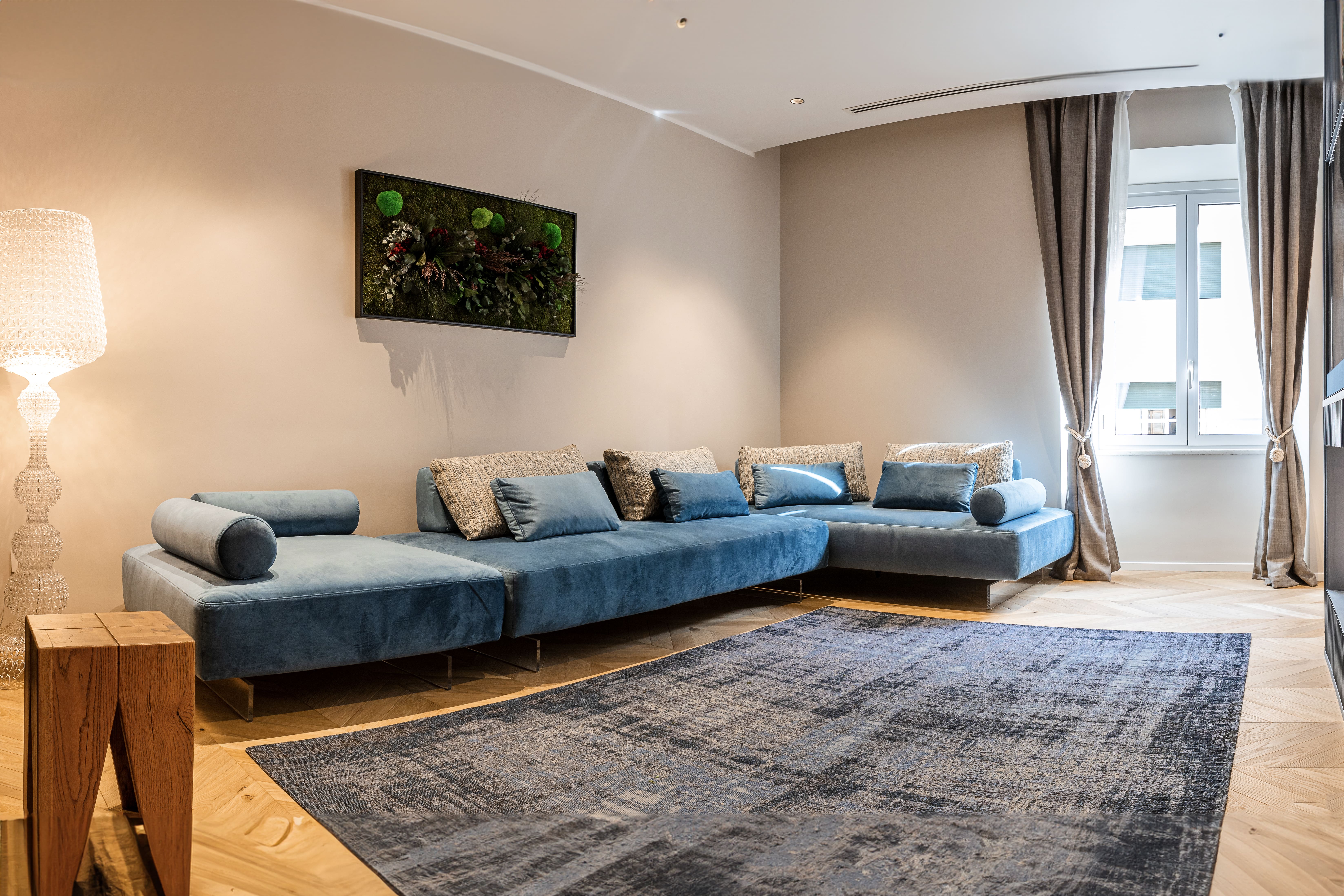 Palazzo Quirinale Roma: Elegant 2-Bedroom Apartment Near Historic Sites, Rome