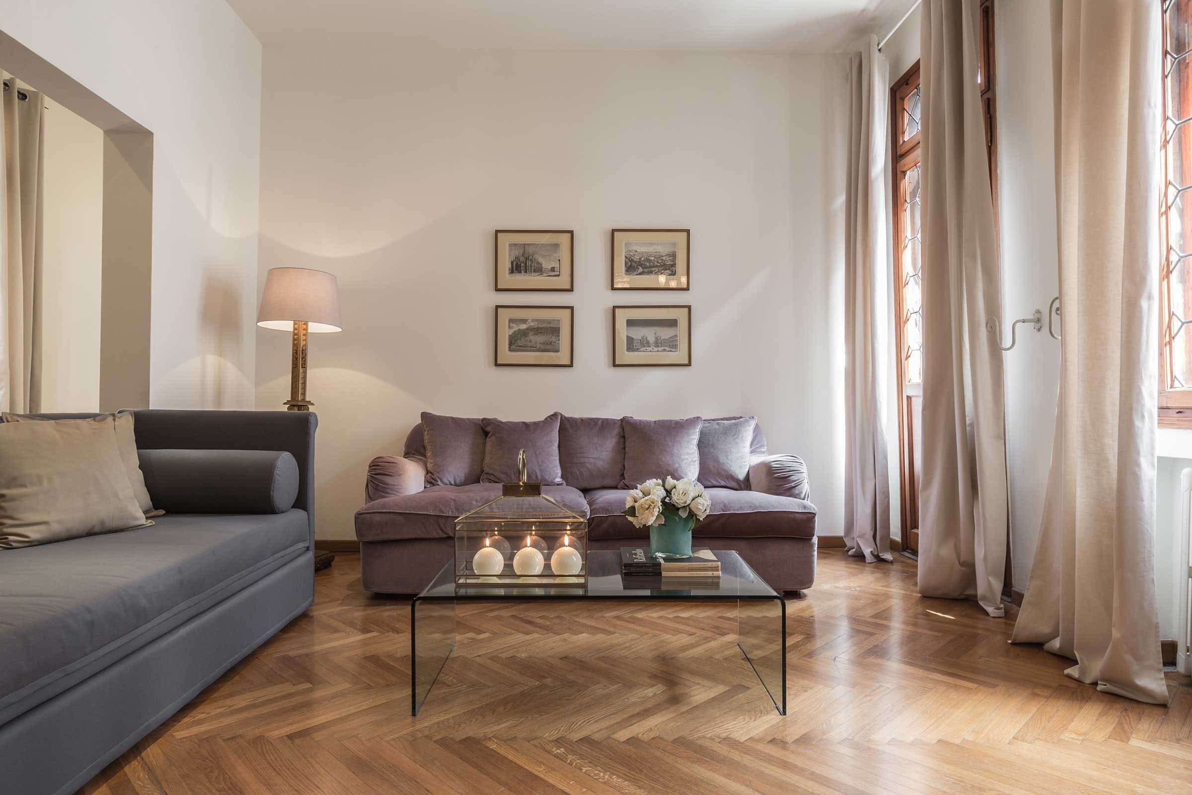 Palazzo Rialto San Marco San Marco: Chic 2-Bedroom Apartment with Canal Views, San Marco