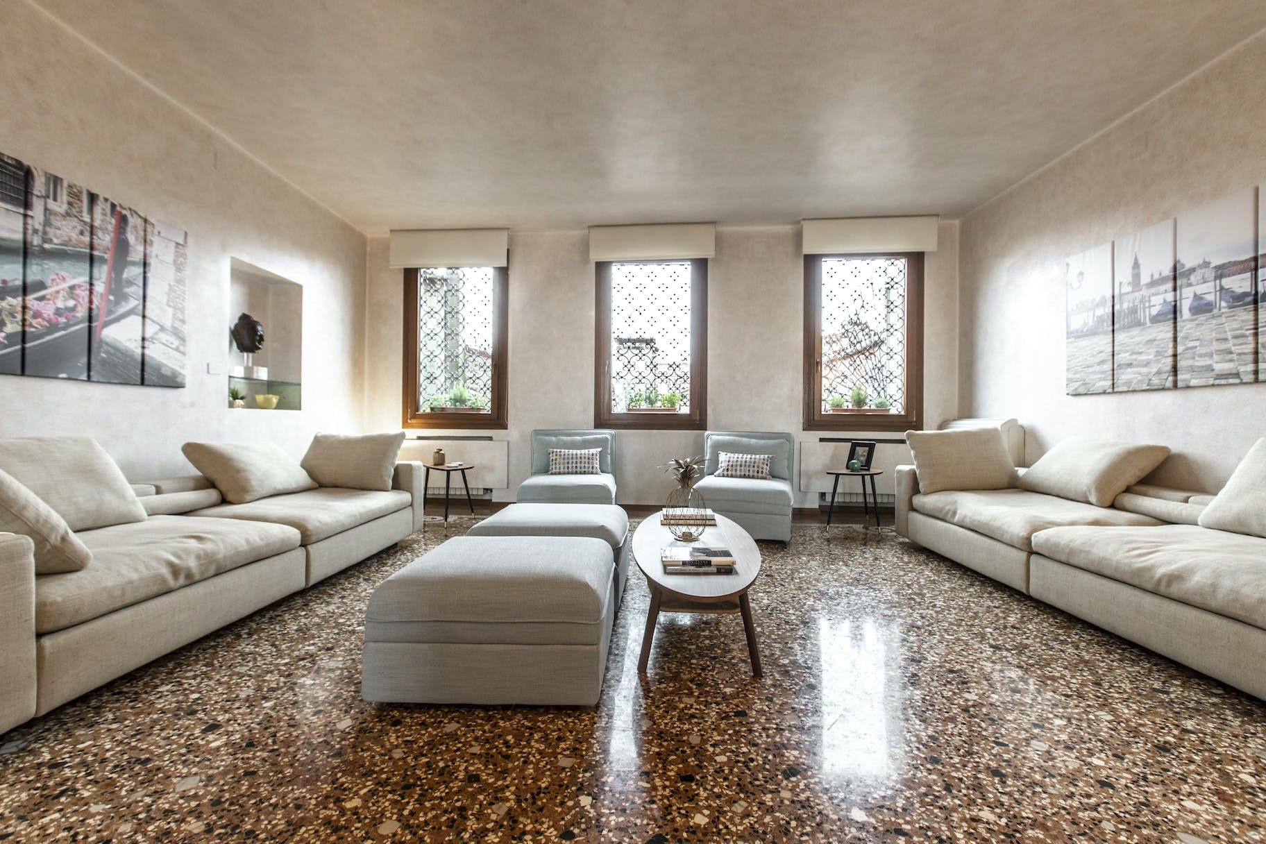 Palazzo San Giorgio Castello: Luxury 3-Bedroom Apartment with Seaview, Venice Castello