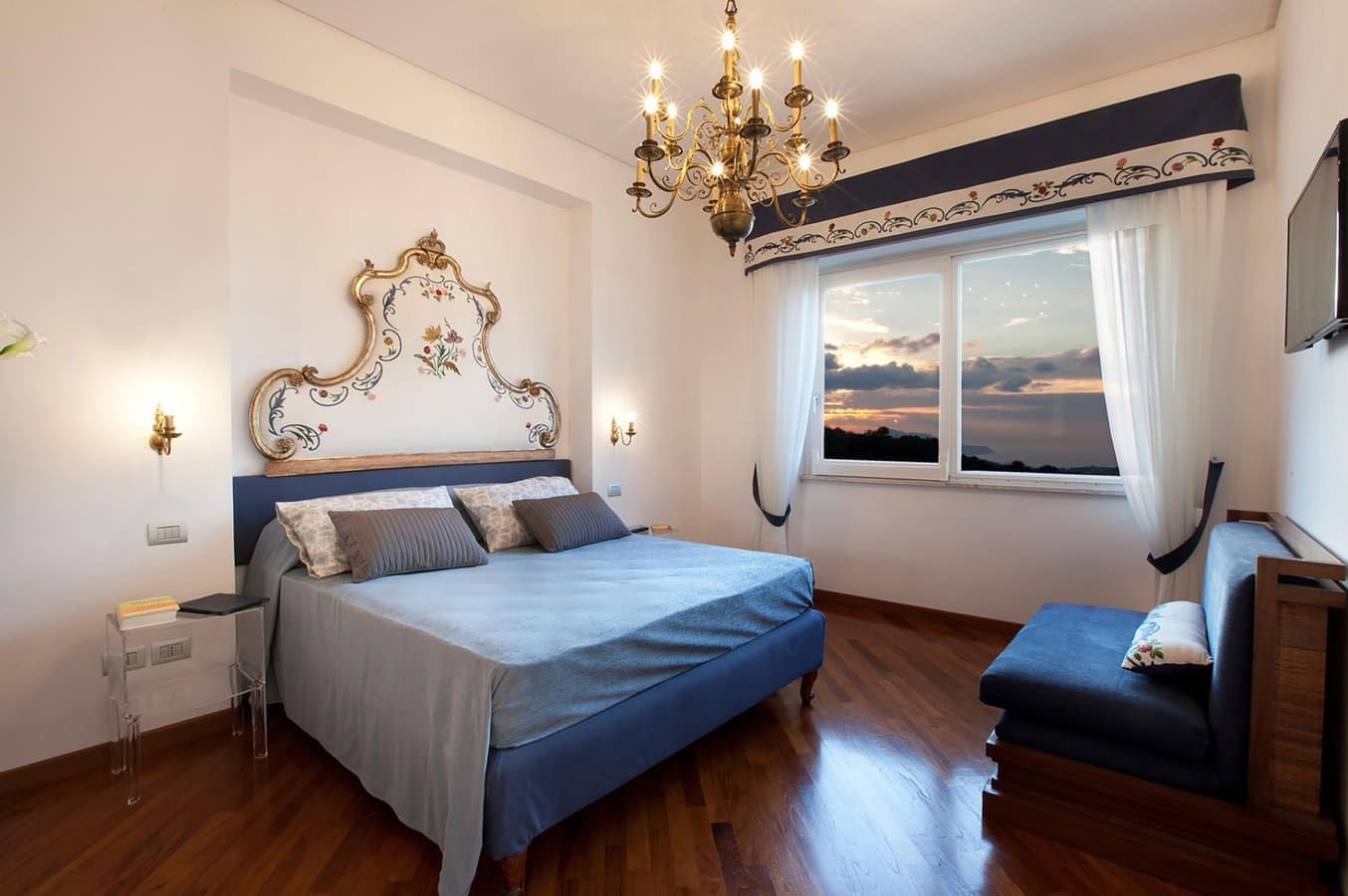 Palazzo Sant’Agata Sorrento Sorrento: Spacious 6-Bedroom Apartment with Pool and Sea Views, Sorrento