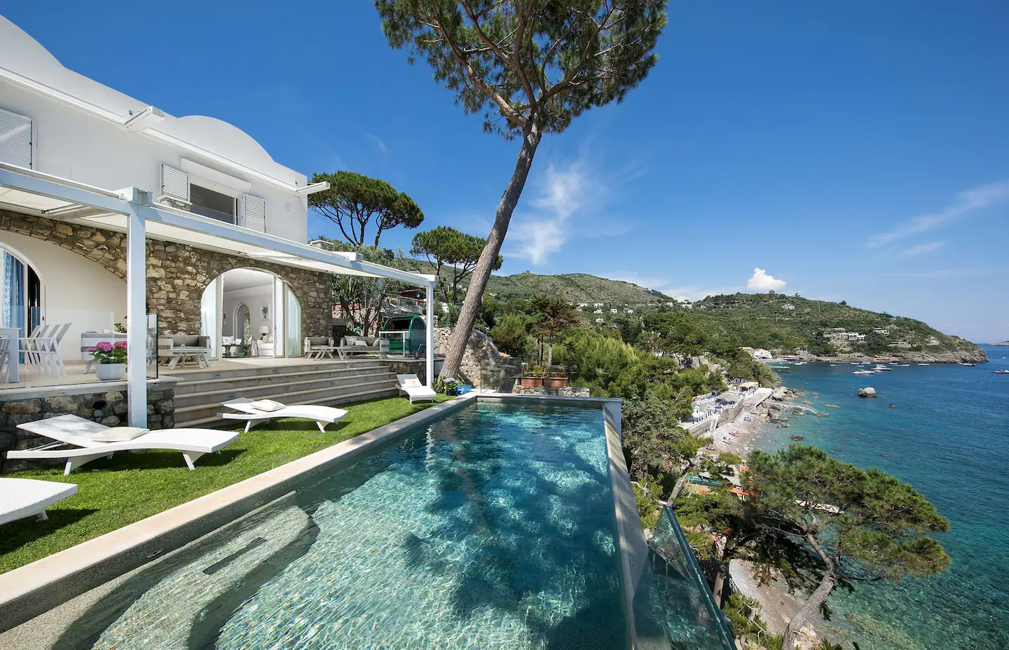 Palazzo Sirenuse Sorrento: Luxury 6-Bedroom Apartment with Sea Views and Pool, Sorrento