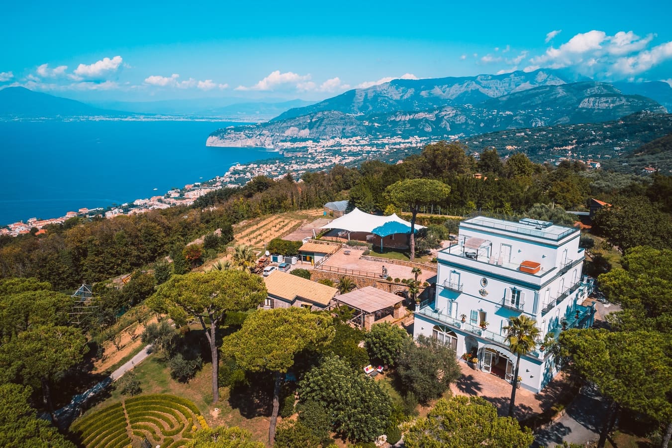 Palazzo Sirenuse Sorrento Sorrento: Luxury 15-Bedroom Apartment with Stunning Sea Views, Sorrento