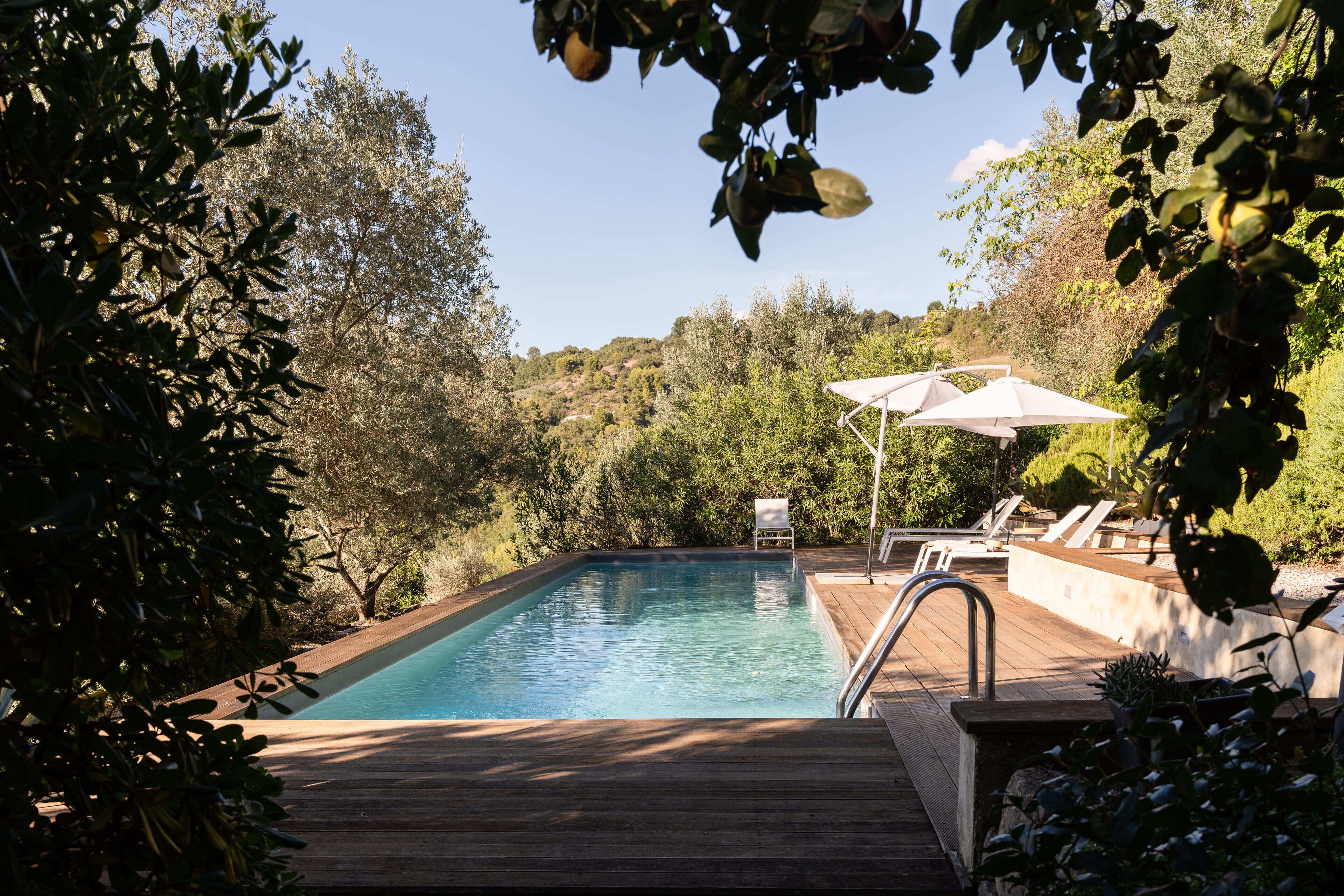 Palazzo Sirocco Todi: Luxury 6-Bedroom Apartment with Pool, Todi