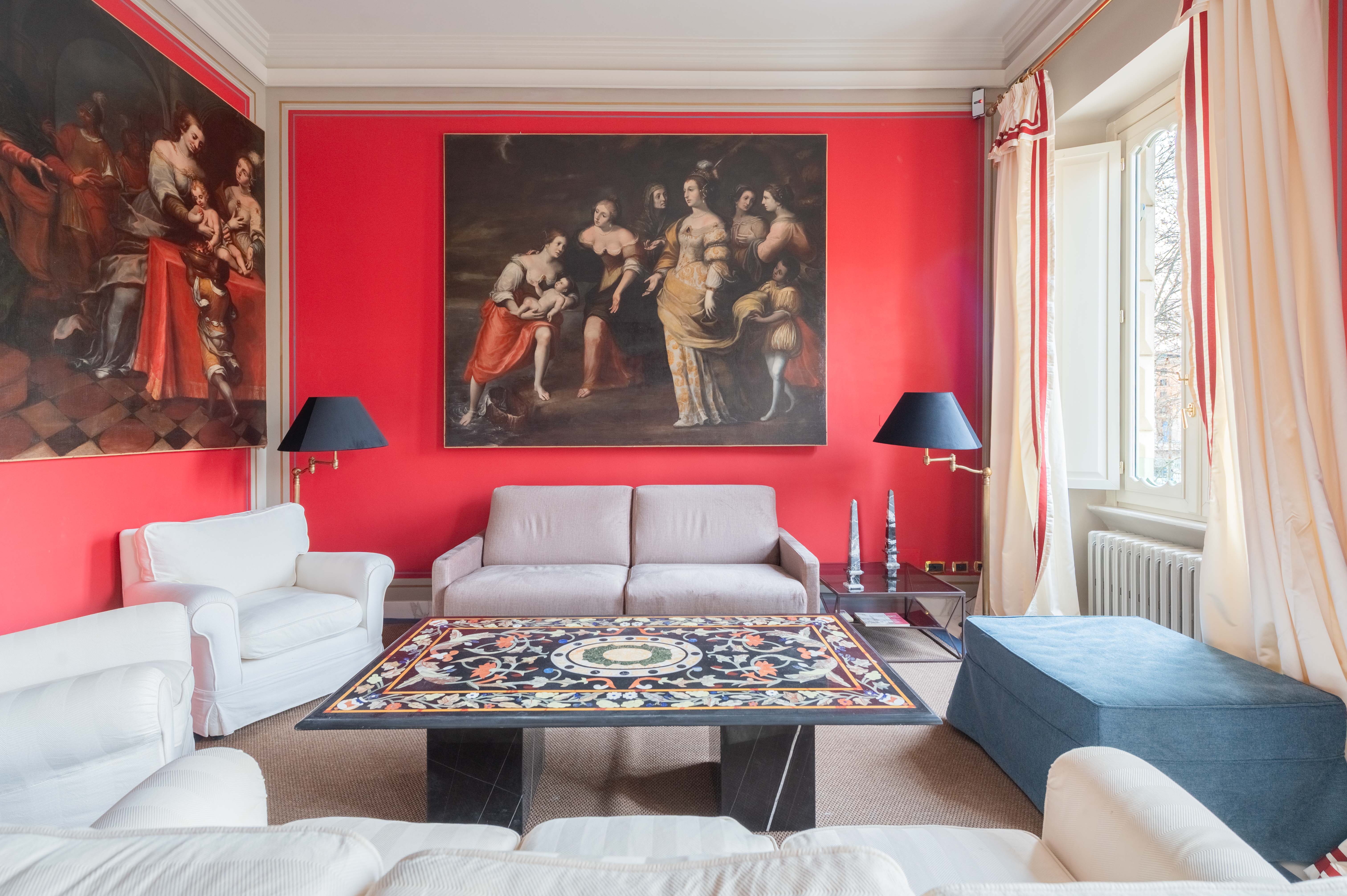 Palazzo Tevere Rome: Elegant 2-Bedroom Apartment Overlooking River Tiber, Rome