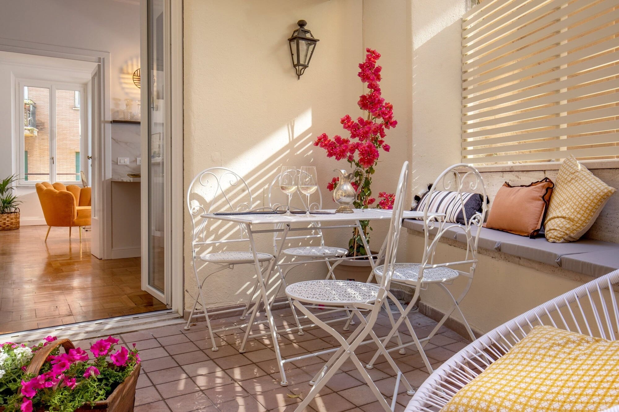 Palazzo Tiber Flaminio: Elegant 3-Bedroom Apartment with Family-Friendly Features, Rome