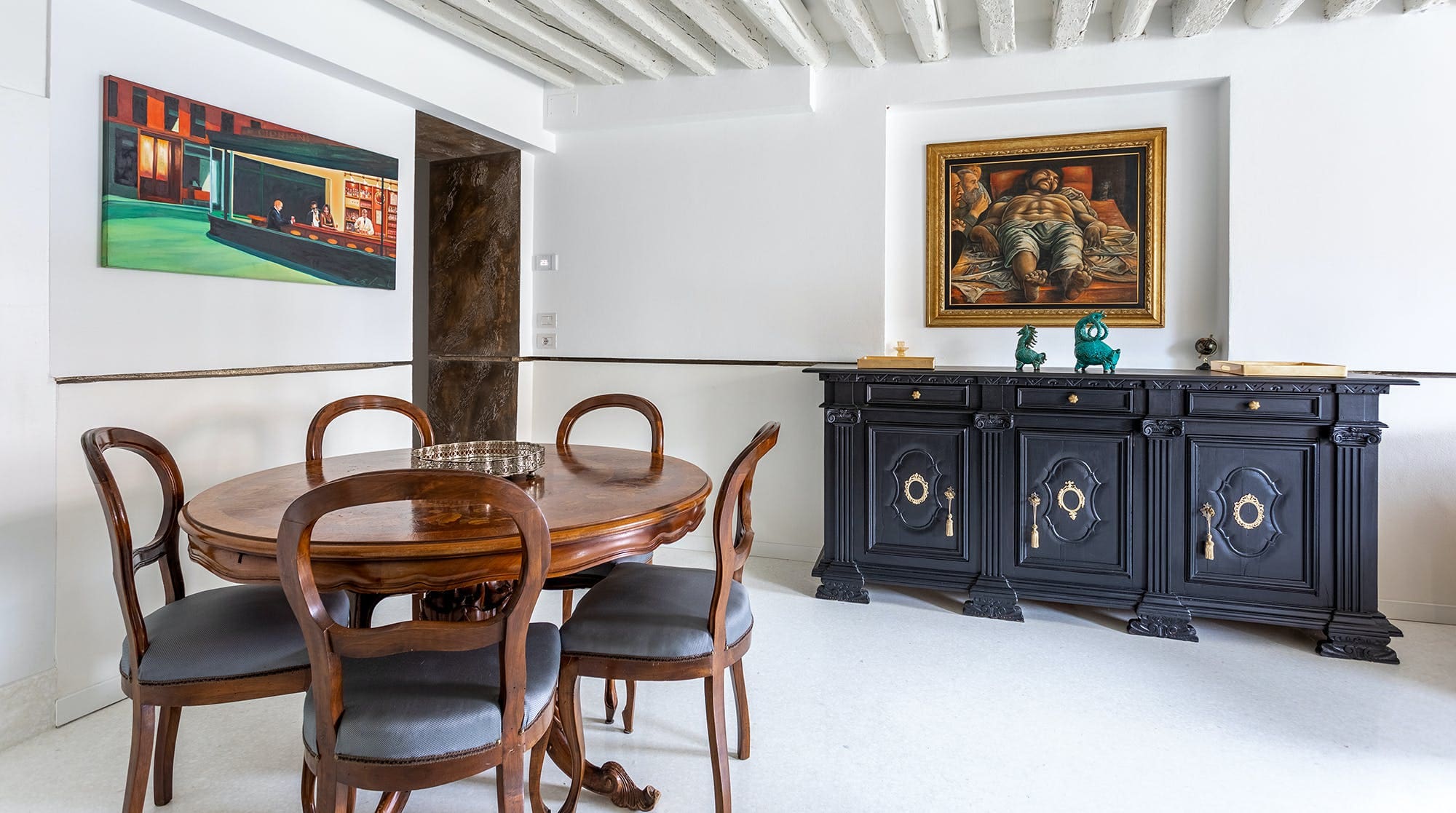 Palazzo Tintoretto Dorsoduro: Luxury 2-Bedroom Apartment with Sea Views, Dorsoduro Venice