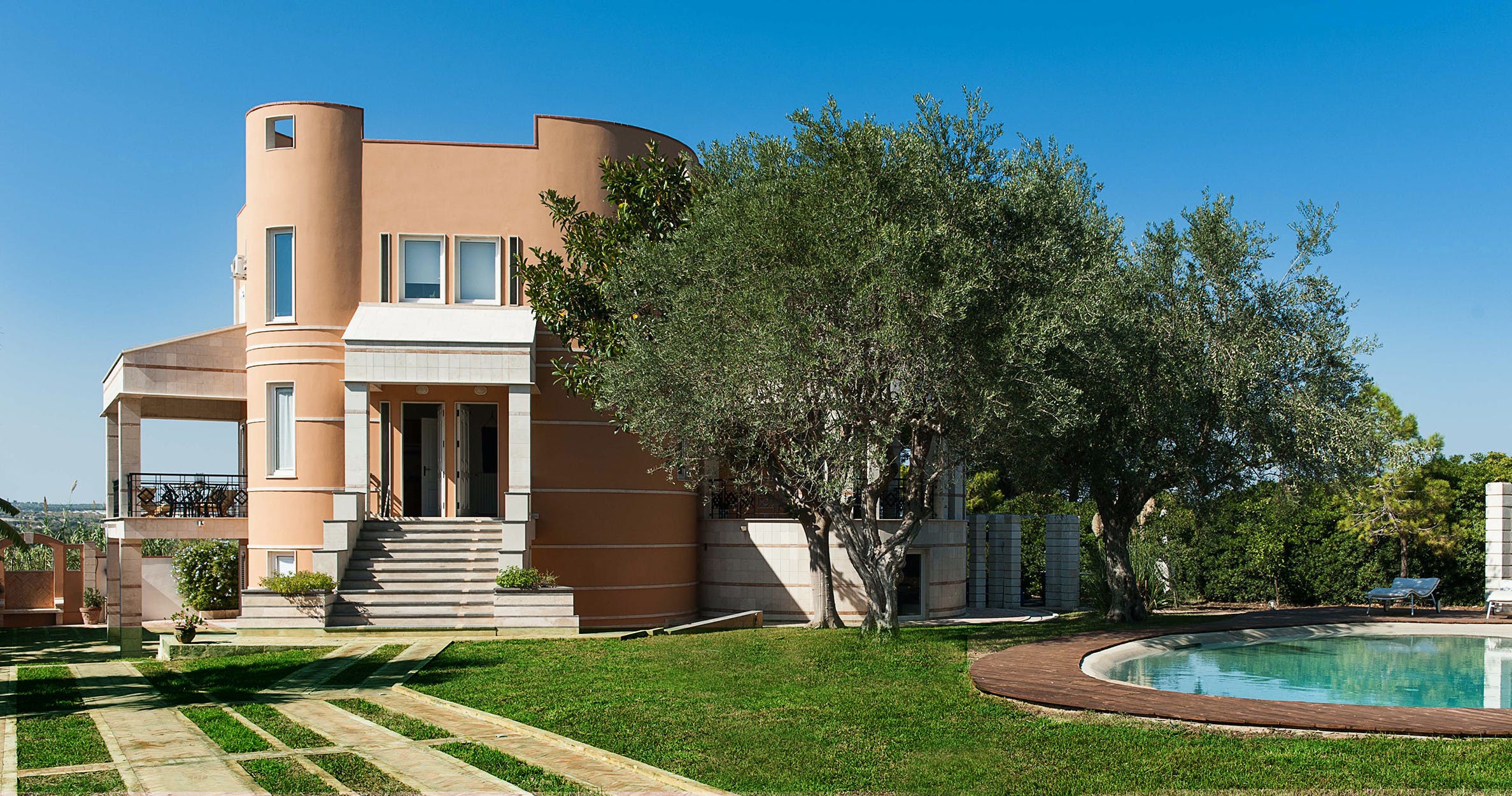 Palazzo Vendicari Noto: Luxury 7-Bedroom Apartment with Seaview and Pool, Sicily