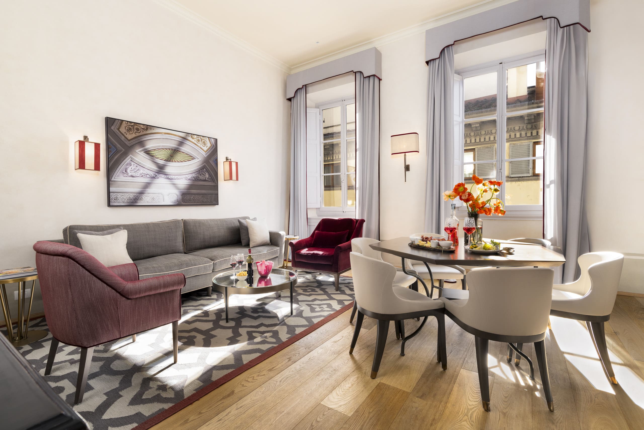 Palazzo Verdi Santa Croce: Elegant 3-Bedroom Apartment with City Views, Florence