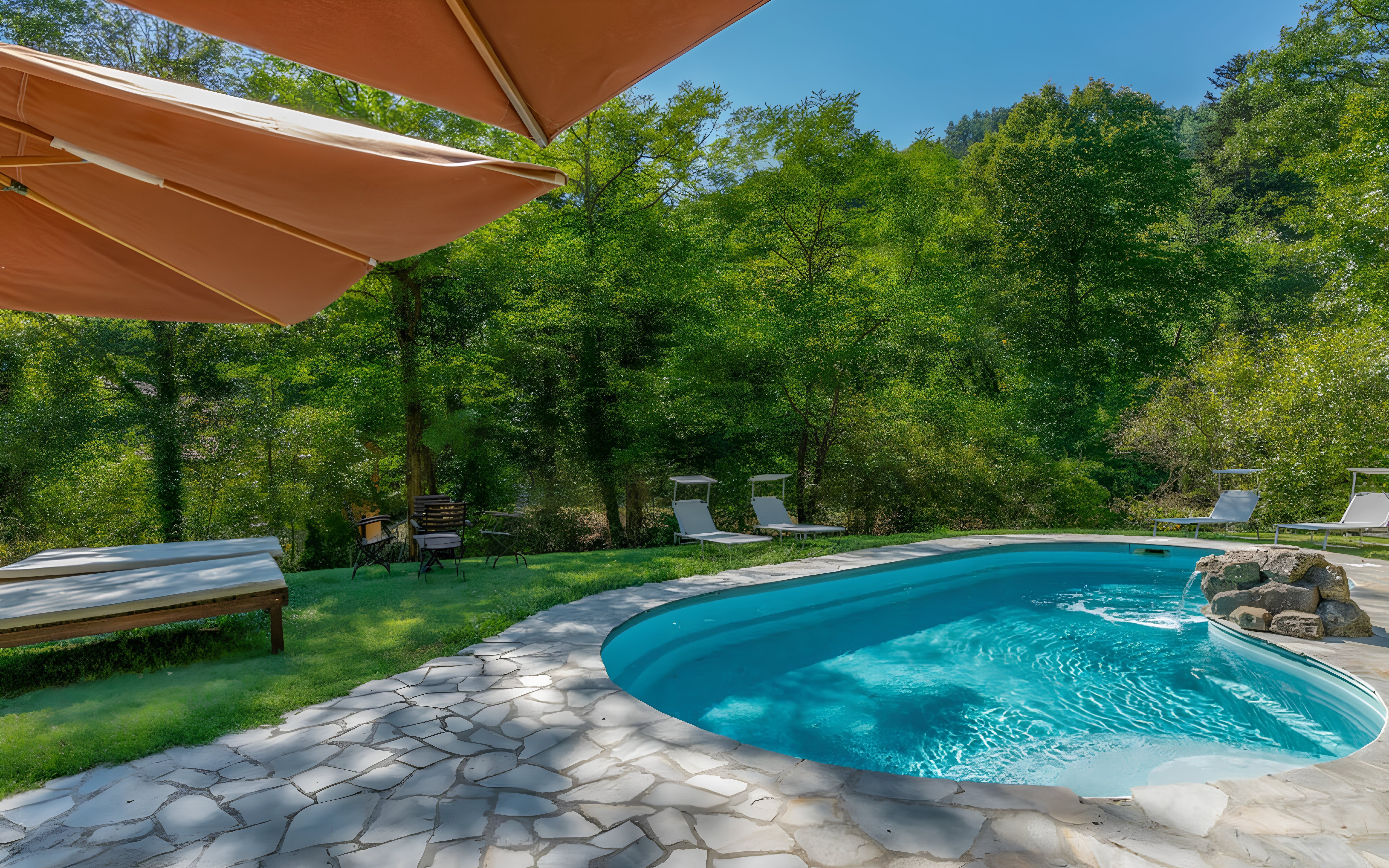 Palazzo Vicchio Mugello: Spacious 6-Bedroom Apartment with Pool, Mugello, Tuscany