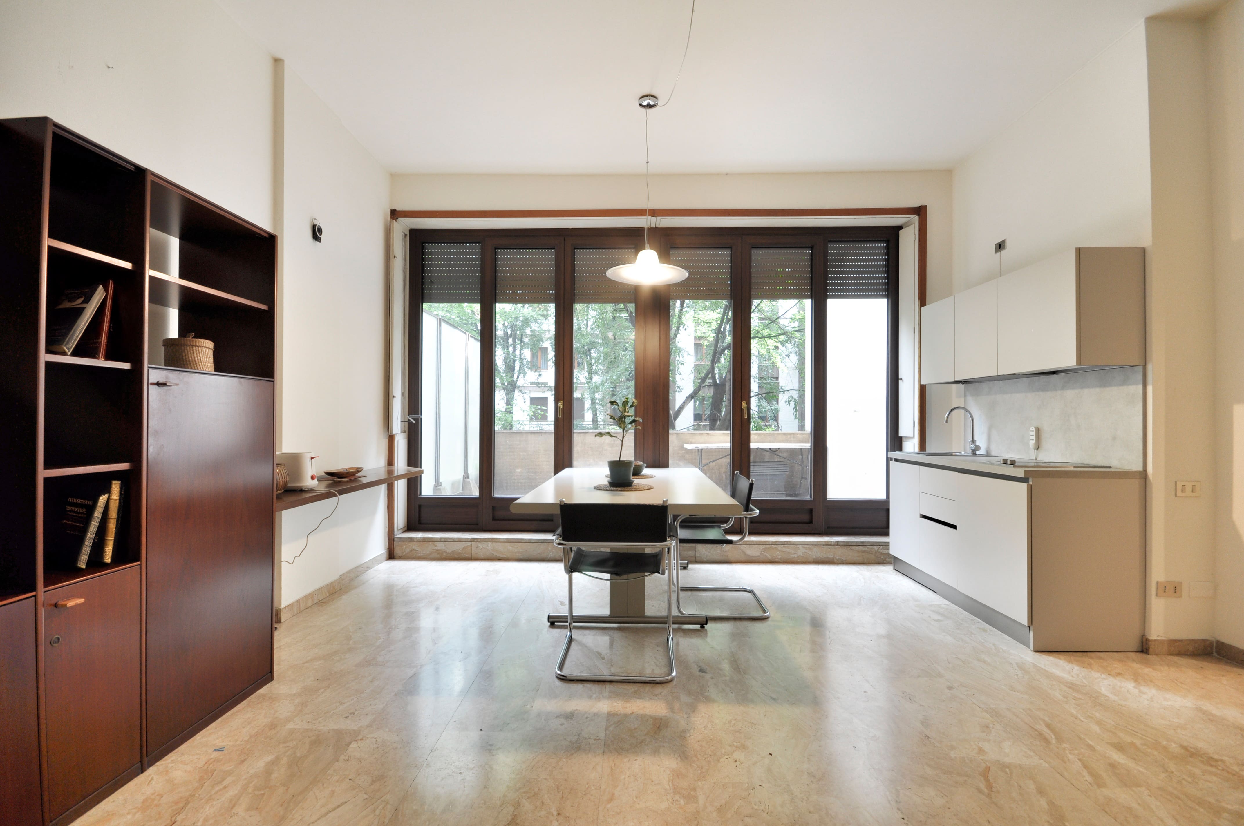 Palazzo Vincenzo Milan: Luxury 1-Bedroom Apartment Perfect for Remote Working, Castello & Triennale