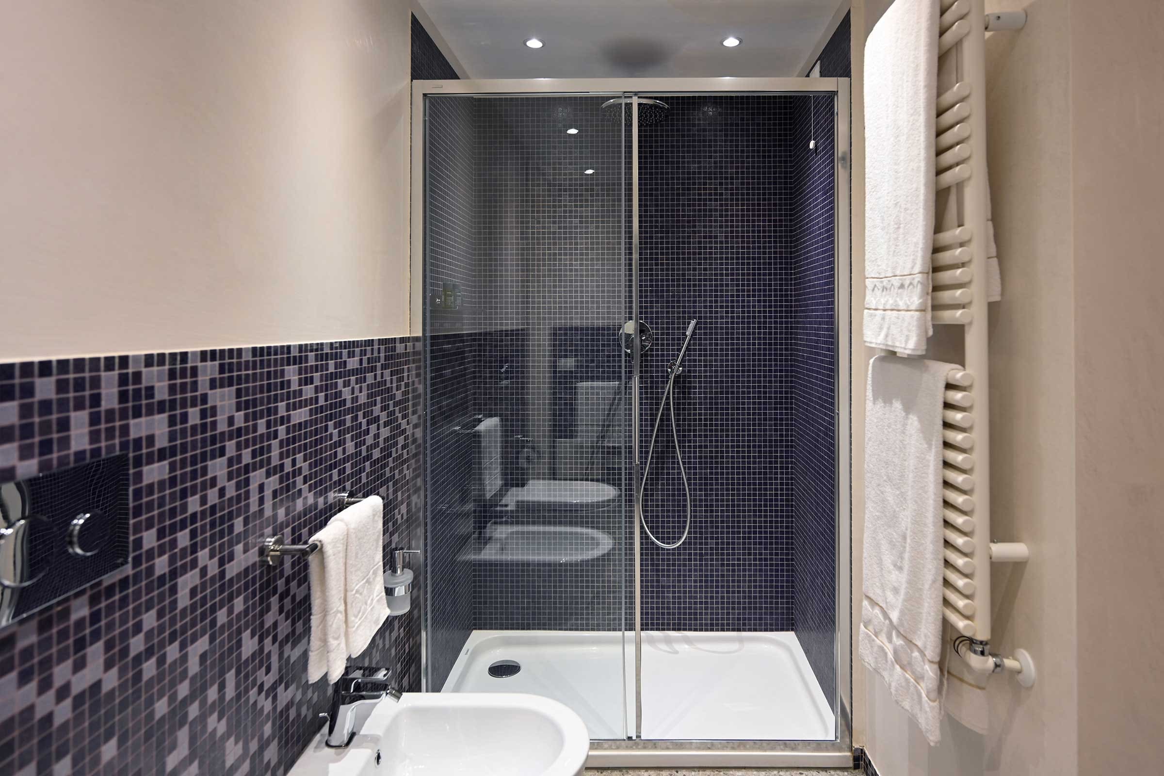 Palazzo Zattere Dorsoduro Dorsoduro 4: Stunning 3-Bedroom Luxury Penthouse with Canal Views, Venice