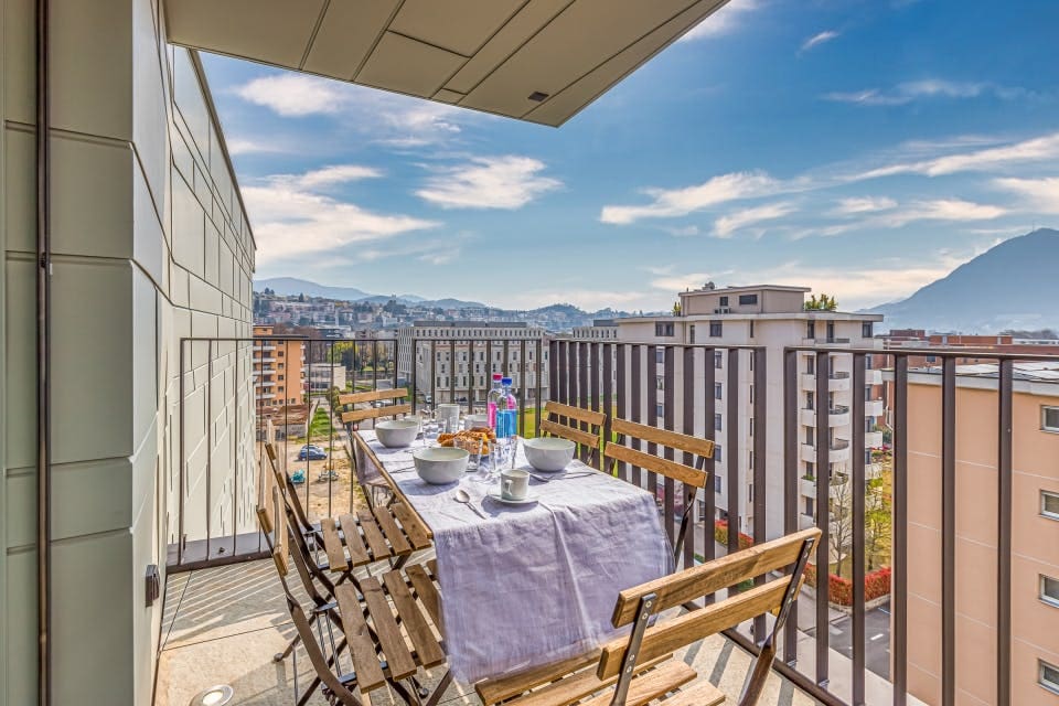 Penthouse Monte Brè Lugano: Stylish 2-Bedroom Penthouse with Lake Views, Ticino