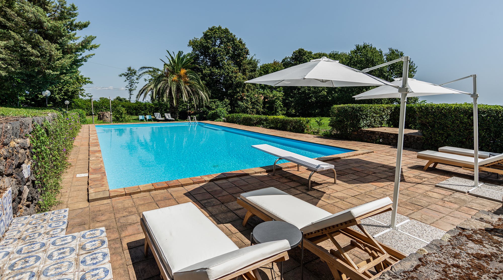 Poggio dell’Etna: Stunning 4-Bedroom Villa with Pool and Seaviews, Etna