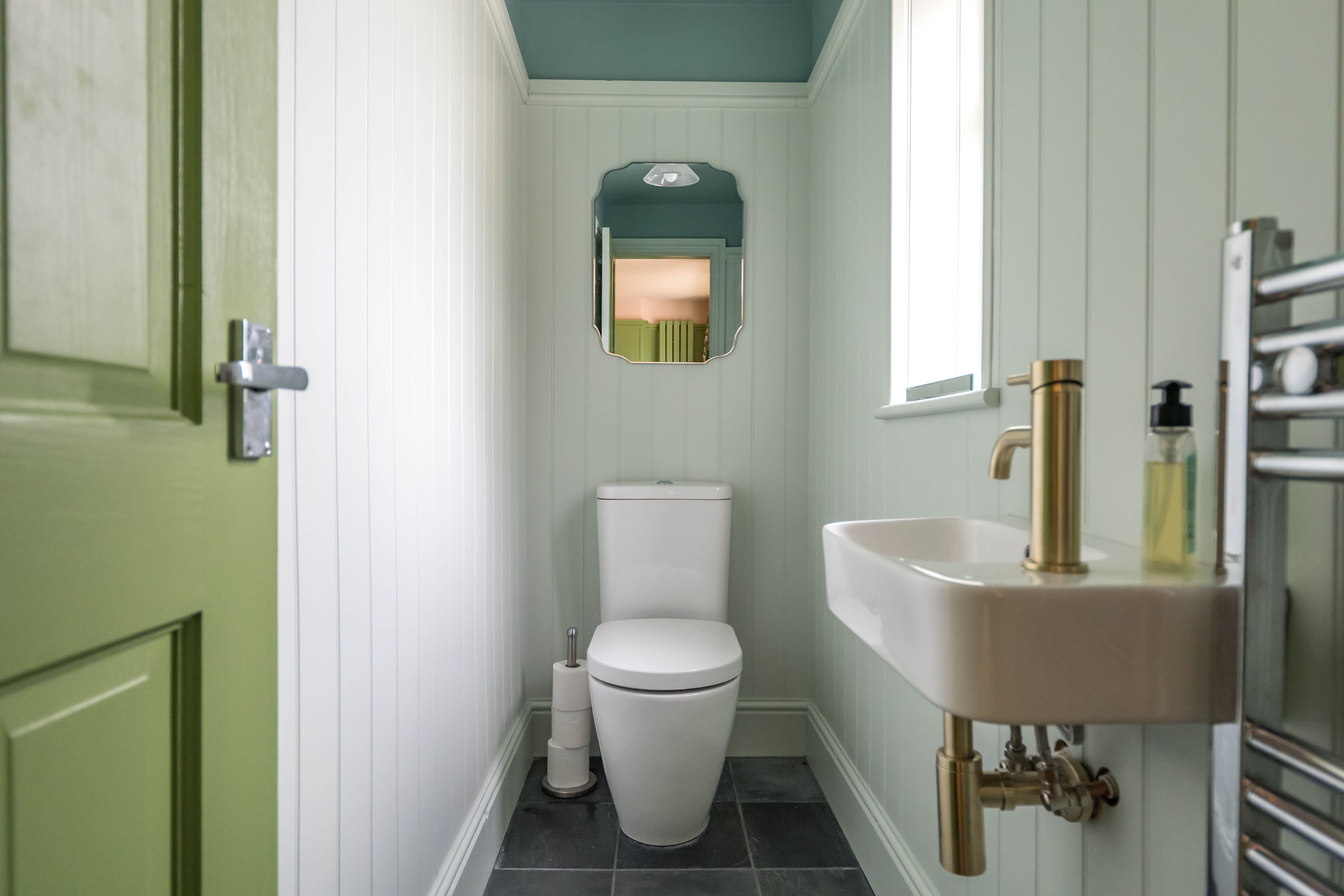 Ponies Rest Cottage: 6-Bedroom Victorian Cottage Rental North Lincolnshire with Hot Tub and Nature Reserve Views