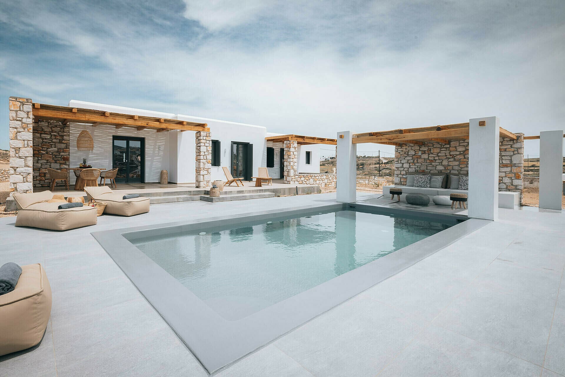 Pyrgos Anemoni: Charming 2-Bedroom Villa with Private Pool in Paros