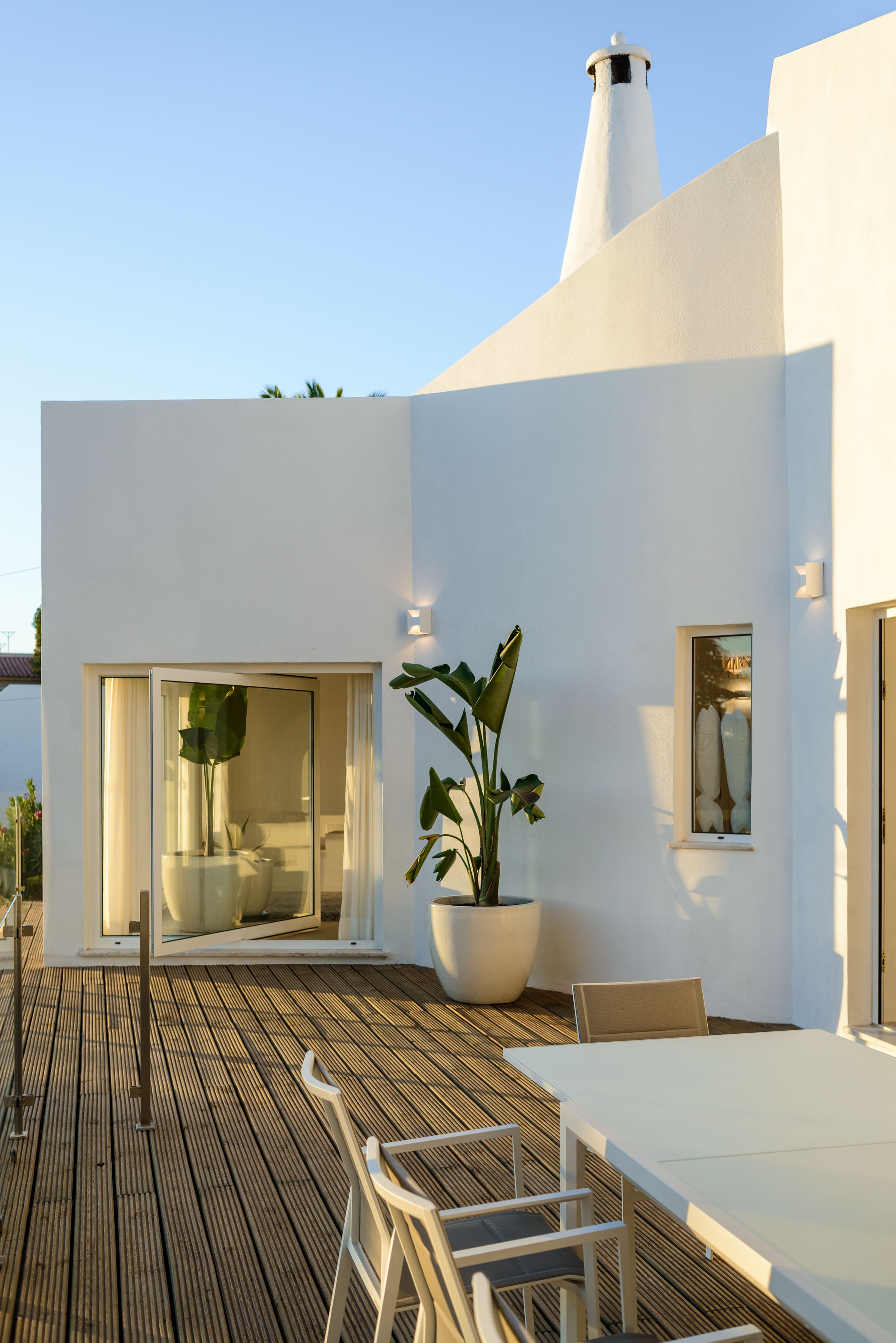 Quinta Alvorada Portimao: Luxury 5-Bedroom Apartment with Seaview and Pool, Portimao