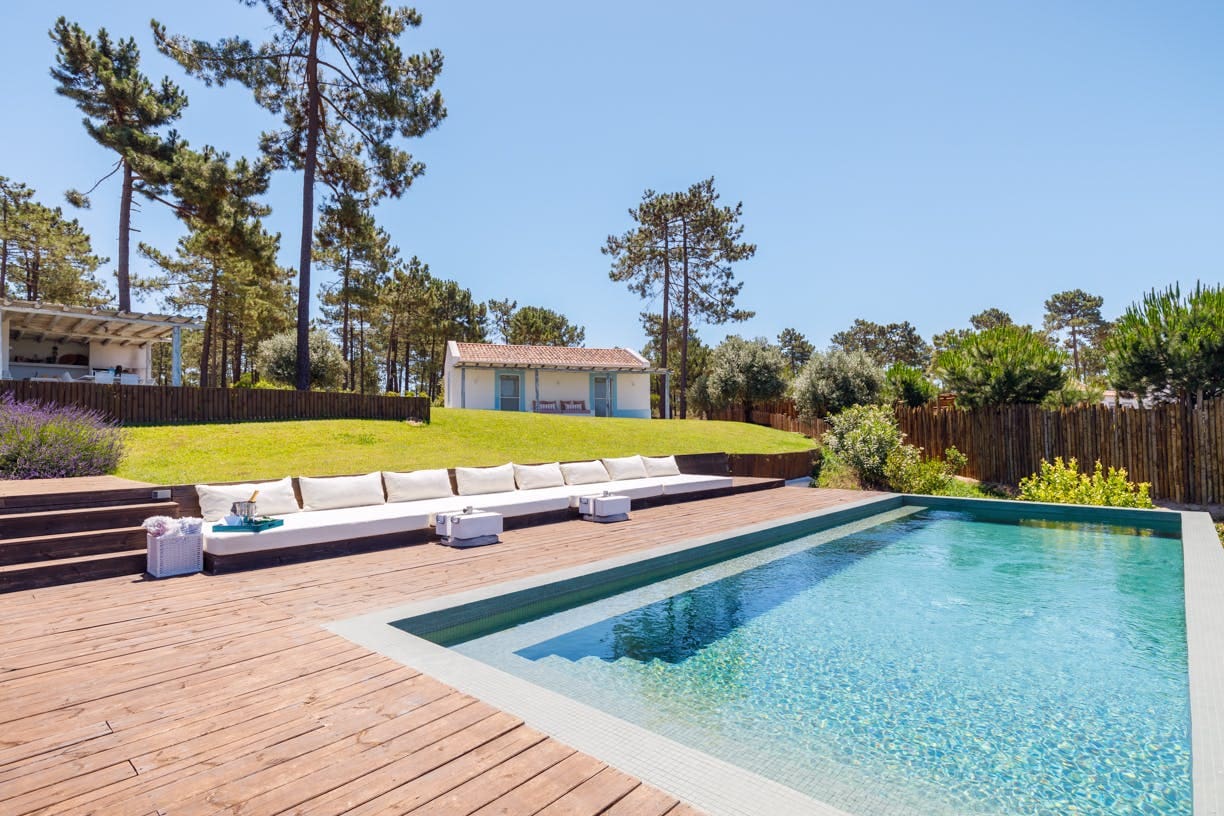 Quinta Brejos Comporta: Spacious 5-Bedroom Luxury Apartment with Pool, Comporta