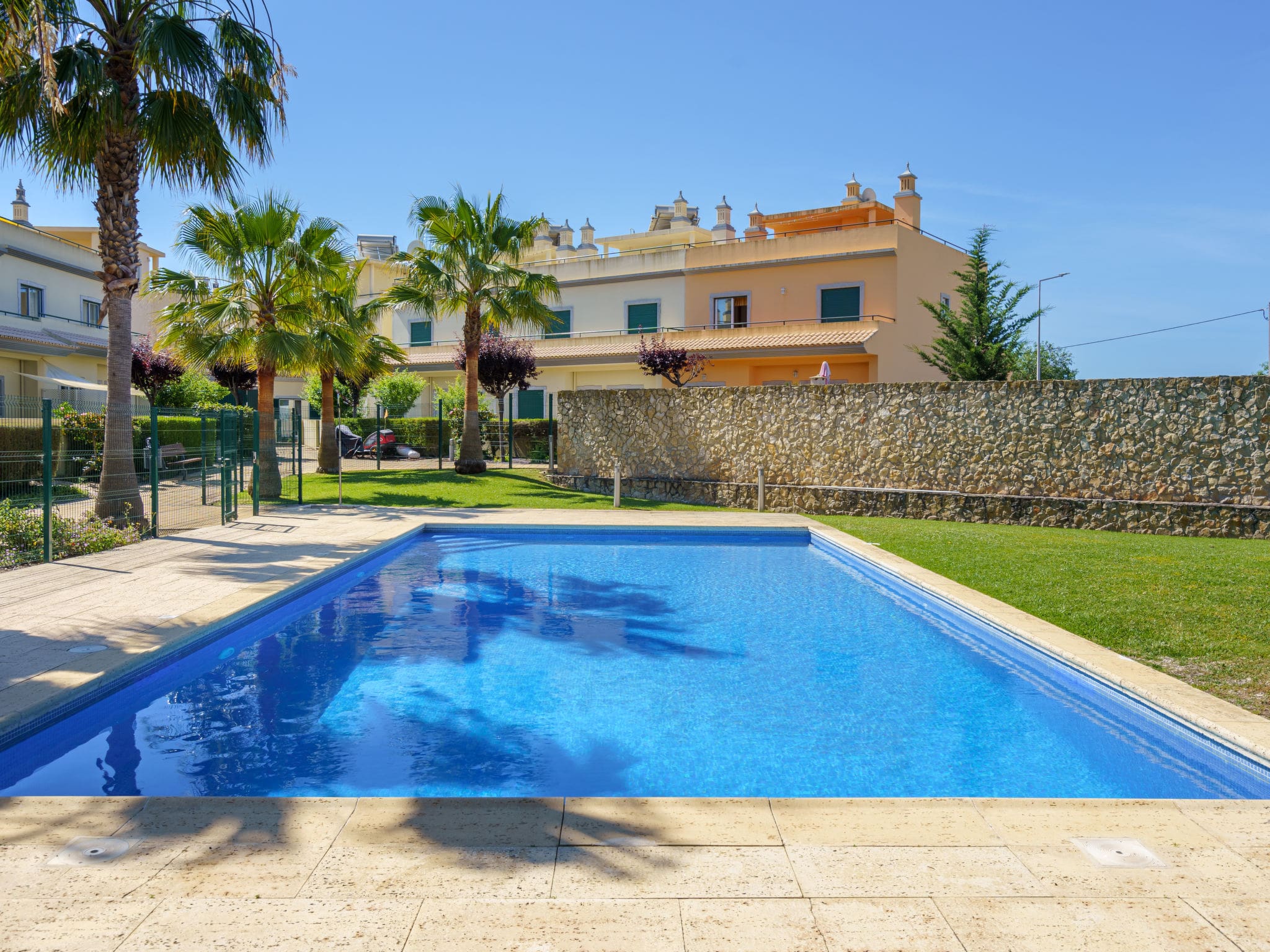 Quinta Formosa Fuseta: Elegant 4-Bedroom Terraced Villa with Shared Pool Near Ria Formosa Natural Park Portugal