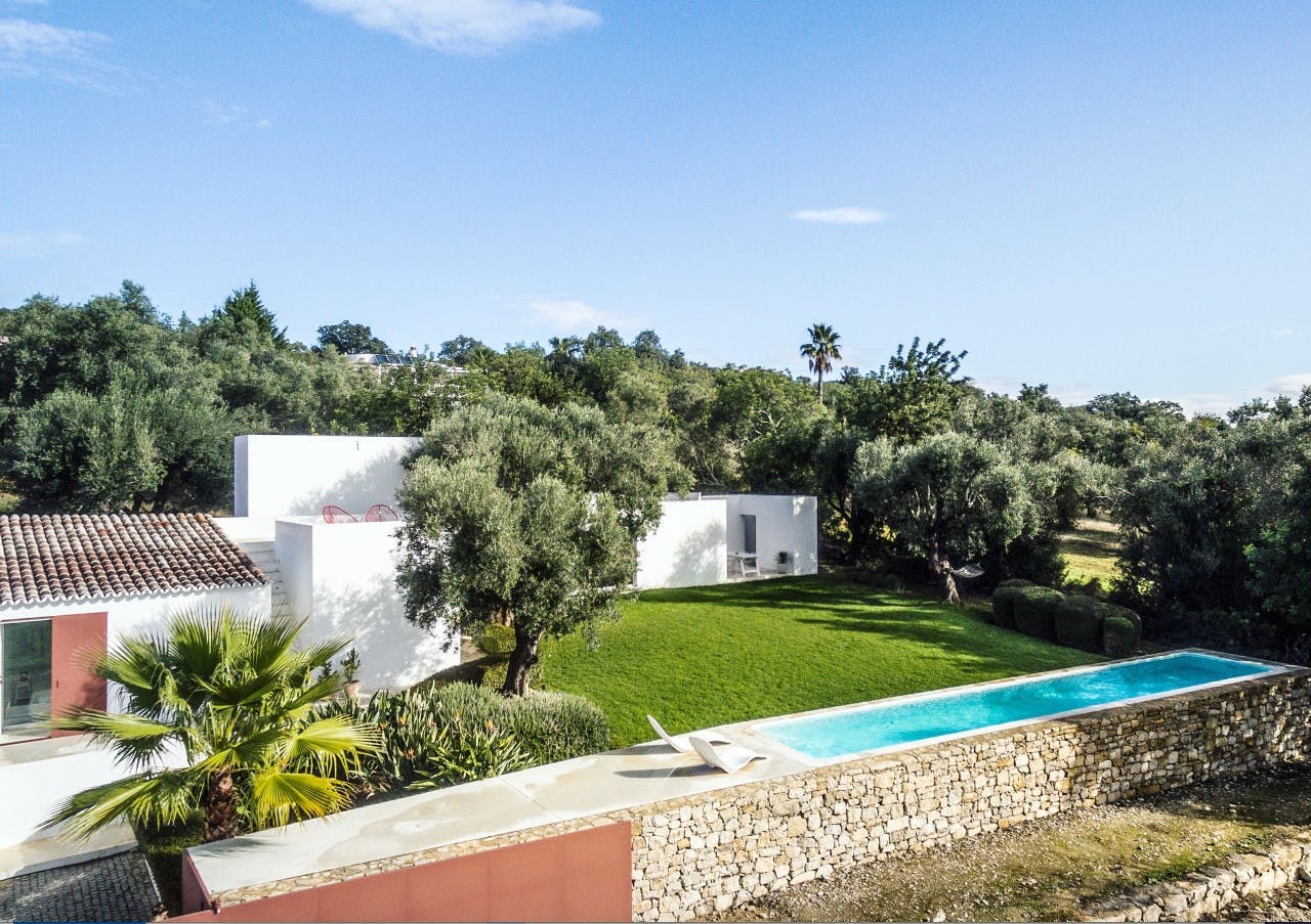 Quinta Medronheiro Alportel: Luxury 3-Bedroom Villa with Seaview and Pool, São Bras de Alportel
