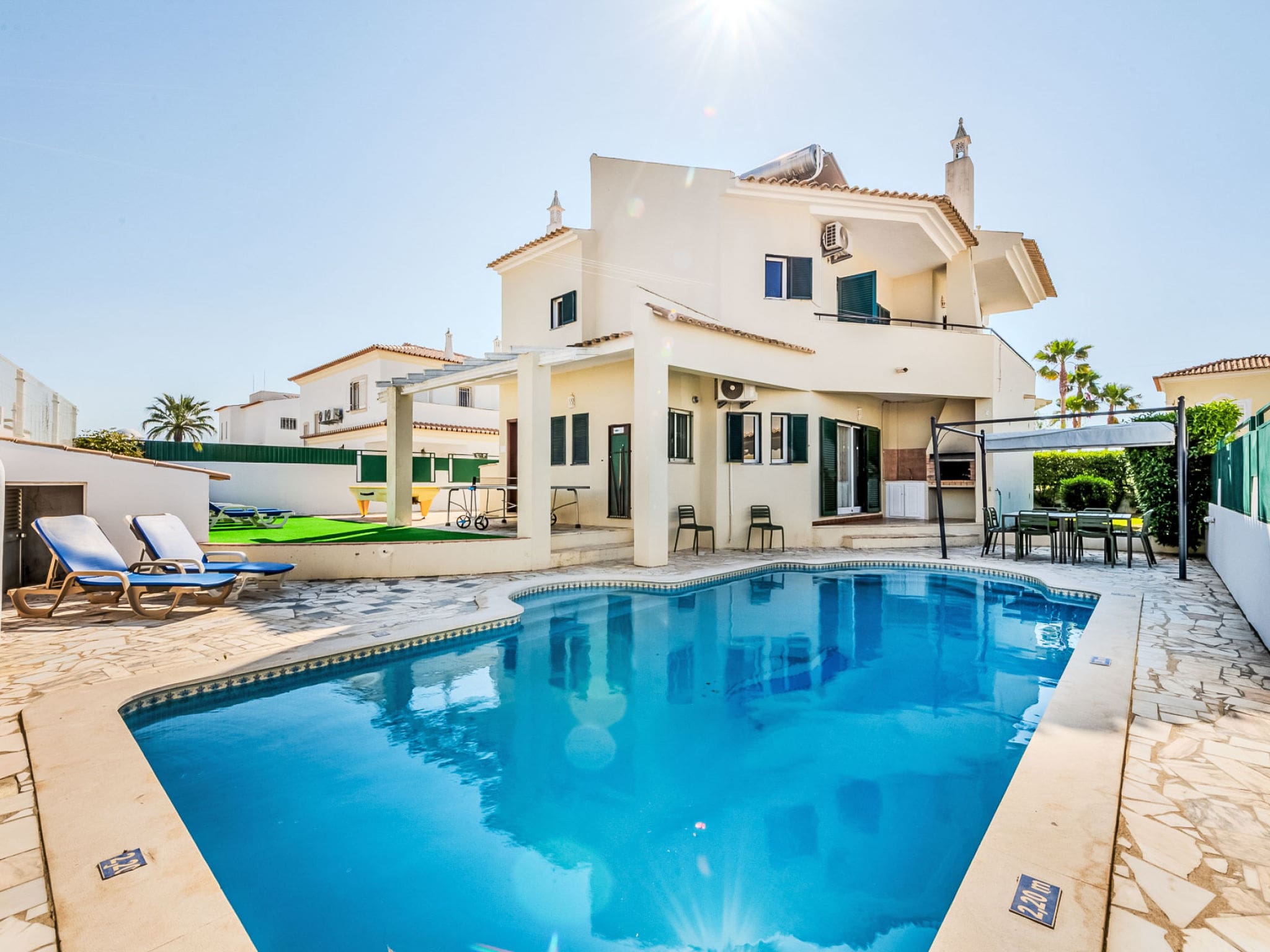 Quinta Miradouro Albufeira: Elegant 4-Bedroom Family Villa with Private Pool and Panoramic Ocean Views in the Algarve