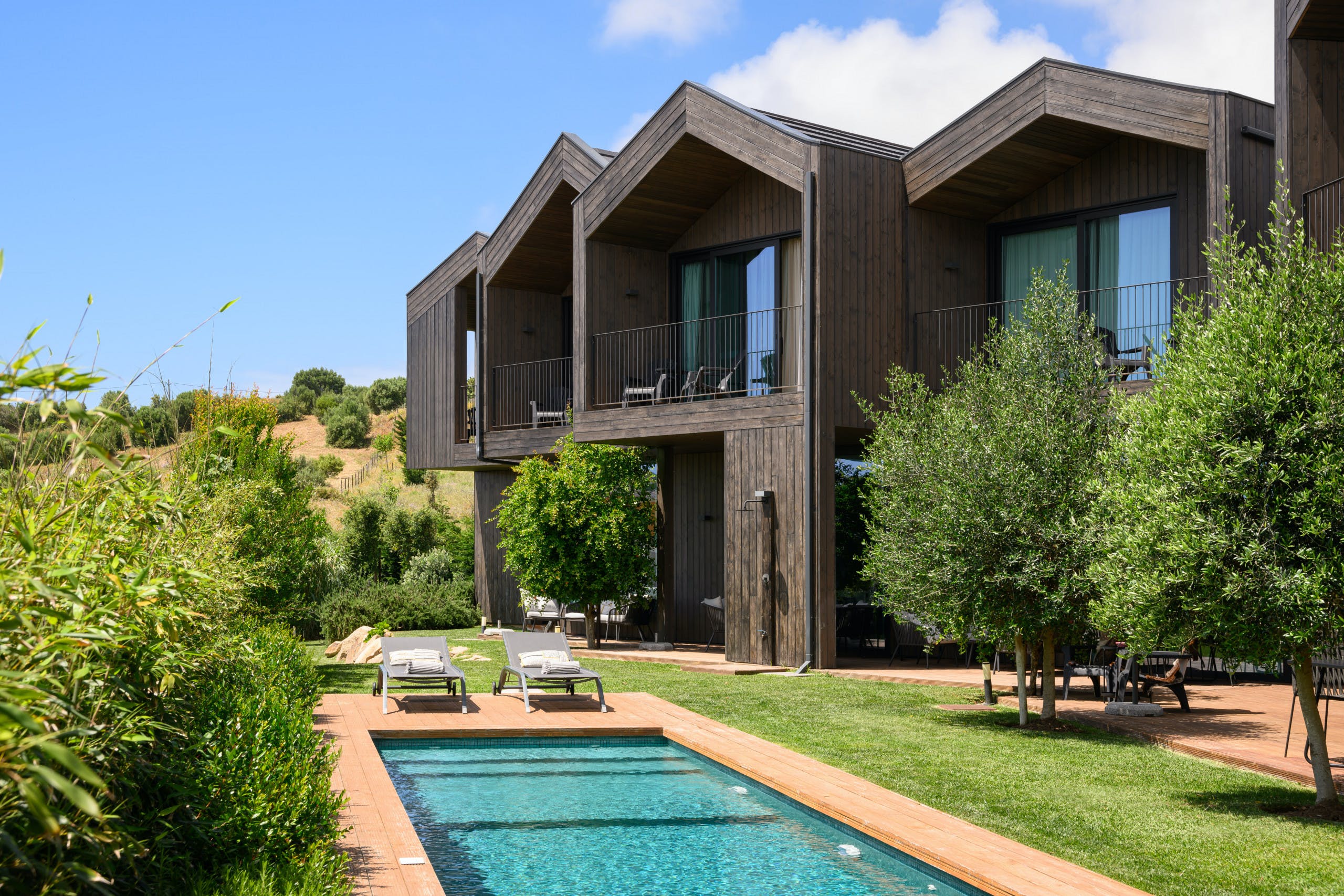 Quinta Sintra Cascais Sintra 2: Opulent 8-Bedroom Apartment with Seaview and Pool, Sintra