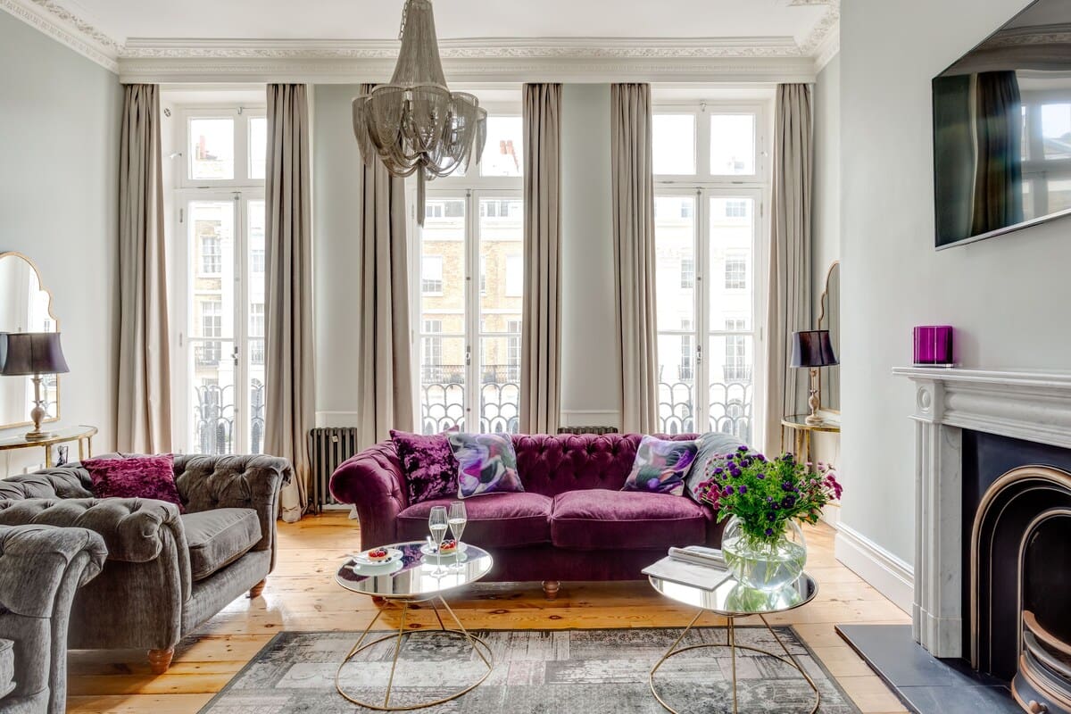 Regency Seafront Retreat: Spacious 5-Bedroom Apartment with Sea Views, Brighton