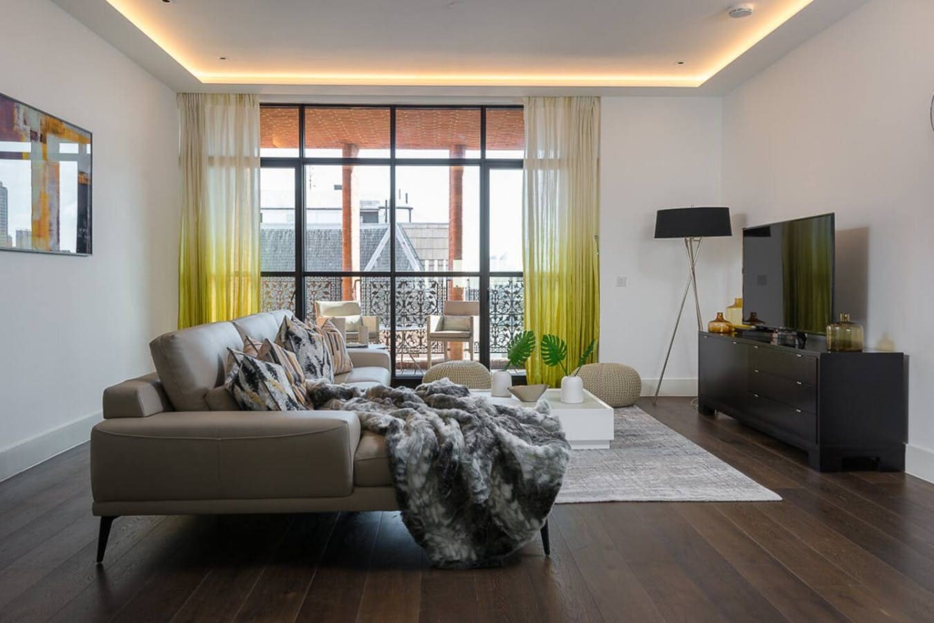 Rifugio di Westminster: Elegant 3-Bedroom Townhouse with City Views, Westminster