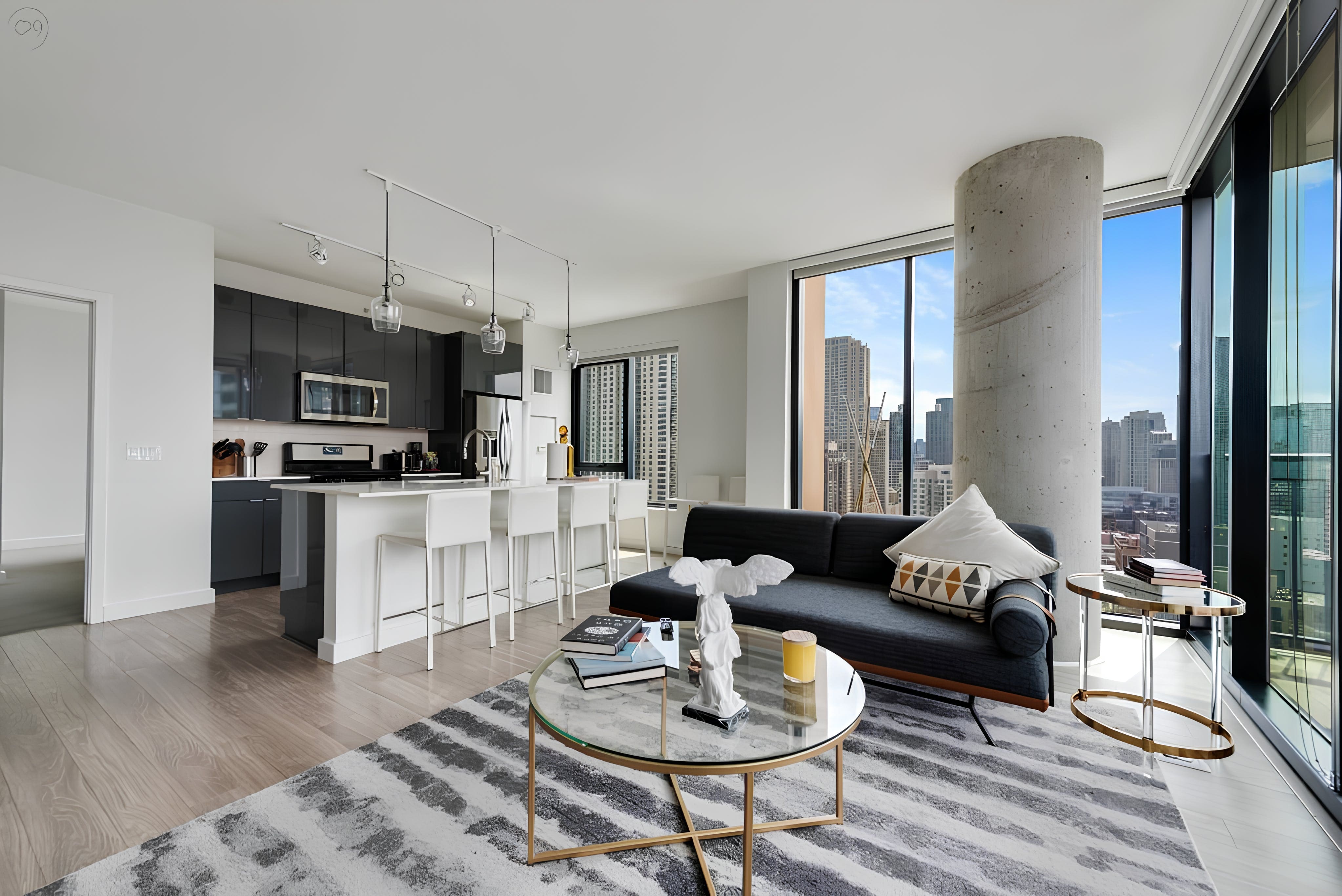 Skyline Serenity: Wellness Apartment with Rooftop Pool, Chicago