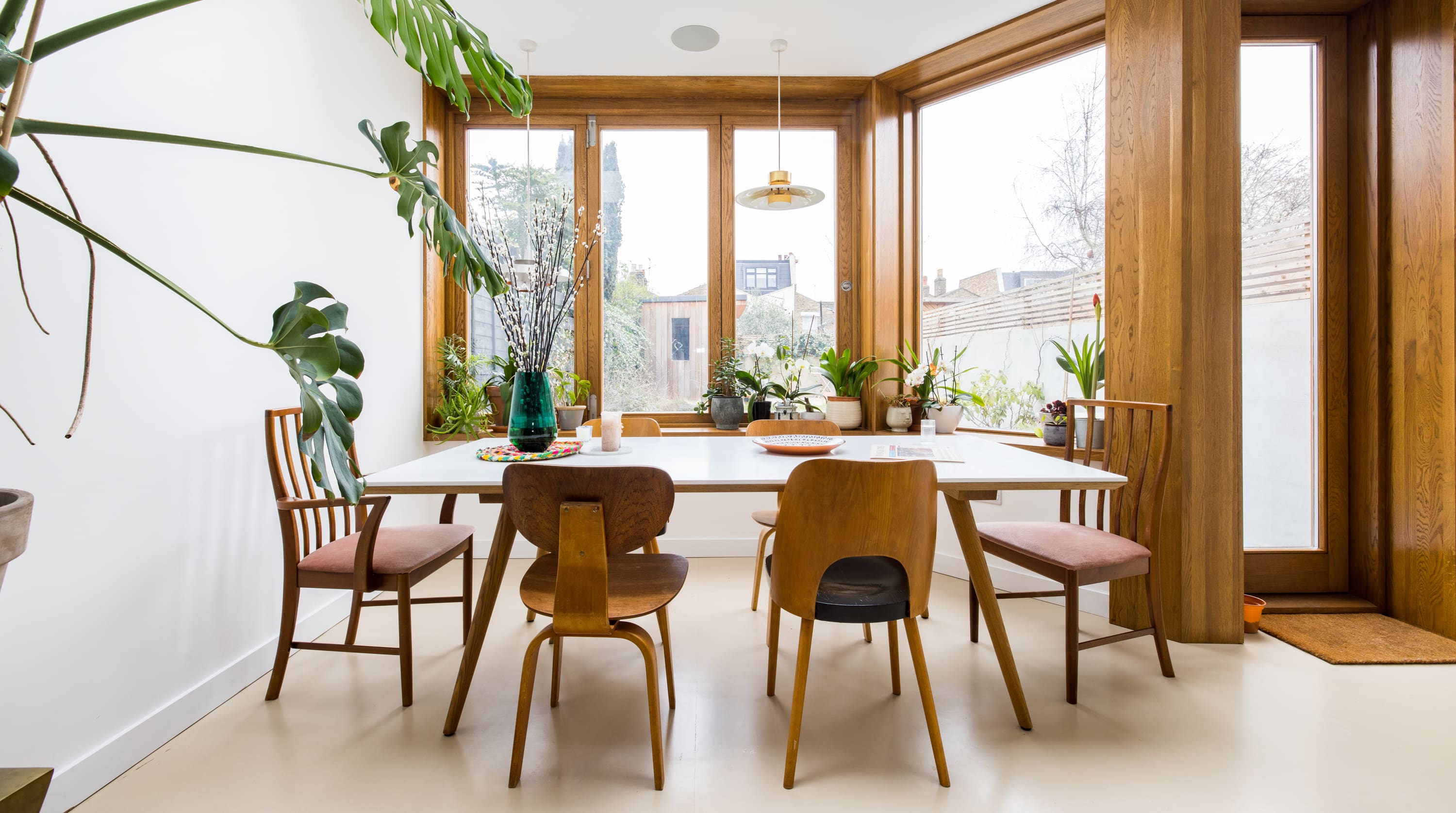 The Victorian Terrace: Award-Winning 4-Bedroom Victorian House with Designer Interiors, Hackney London