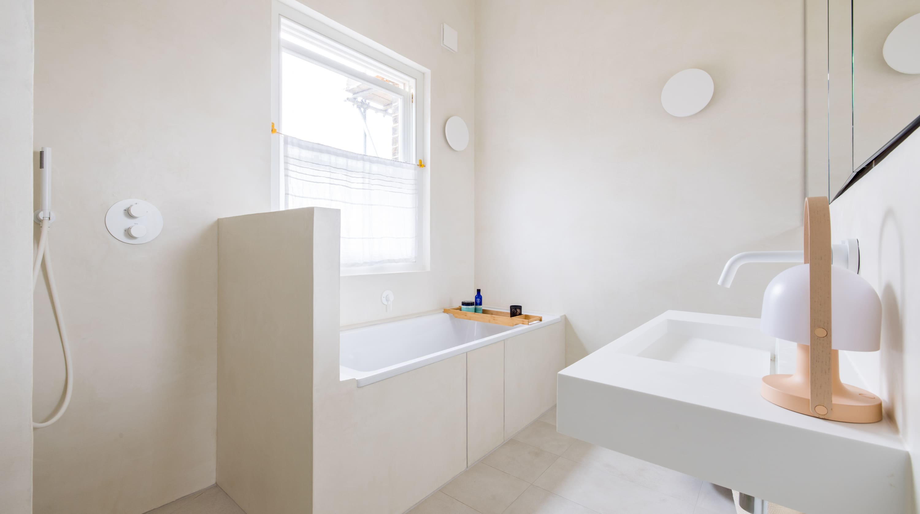 The Victorian Terrace: Award-Winning 4-Bedroom Victorian House with Designer Interiors, Hackney London