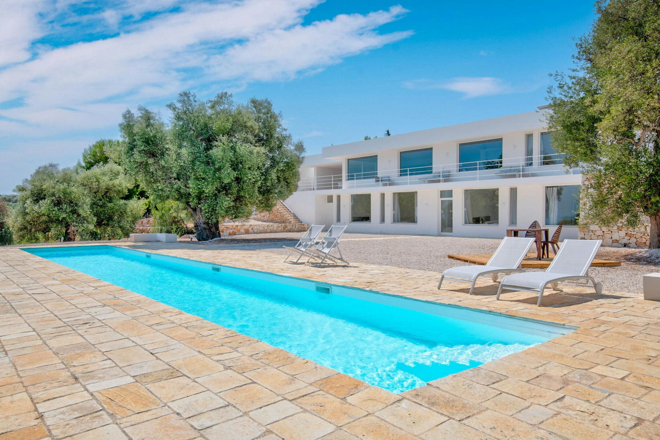 Trullo Galeso Ostuni Ostuni: Luxury 6-Bedroom Villa with Seaviews and Pool, Ostuni