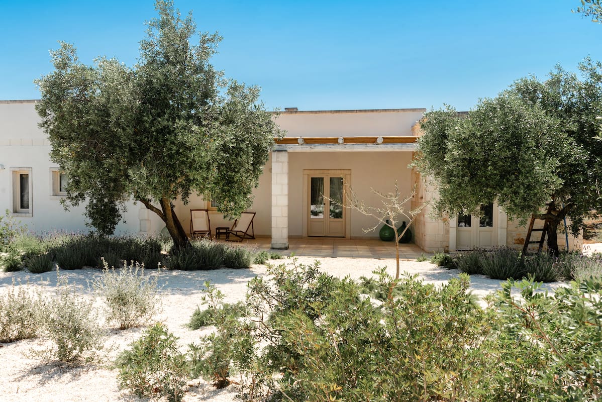 Trullo Oliveto Martina: Luxury 2-Bedroom Villa with Swimming Pool, Martina Franca