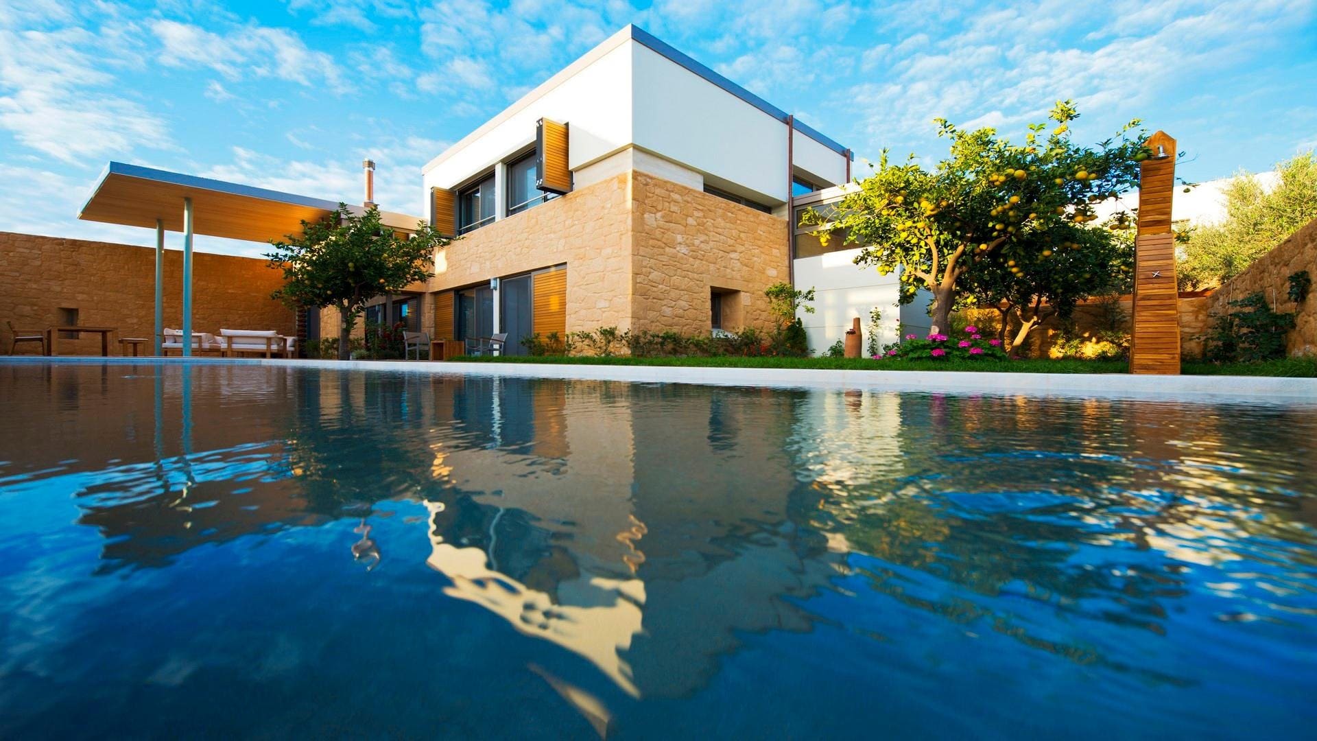 Villa Aghios Agia Marina: Luxury 3-Bedroom Apartment with Sea View and Pool, Agia Marina