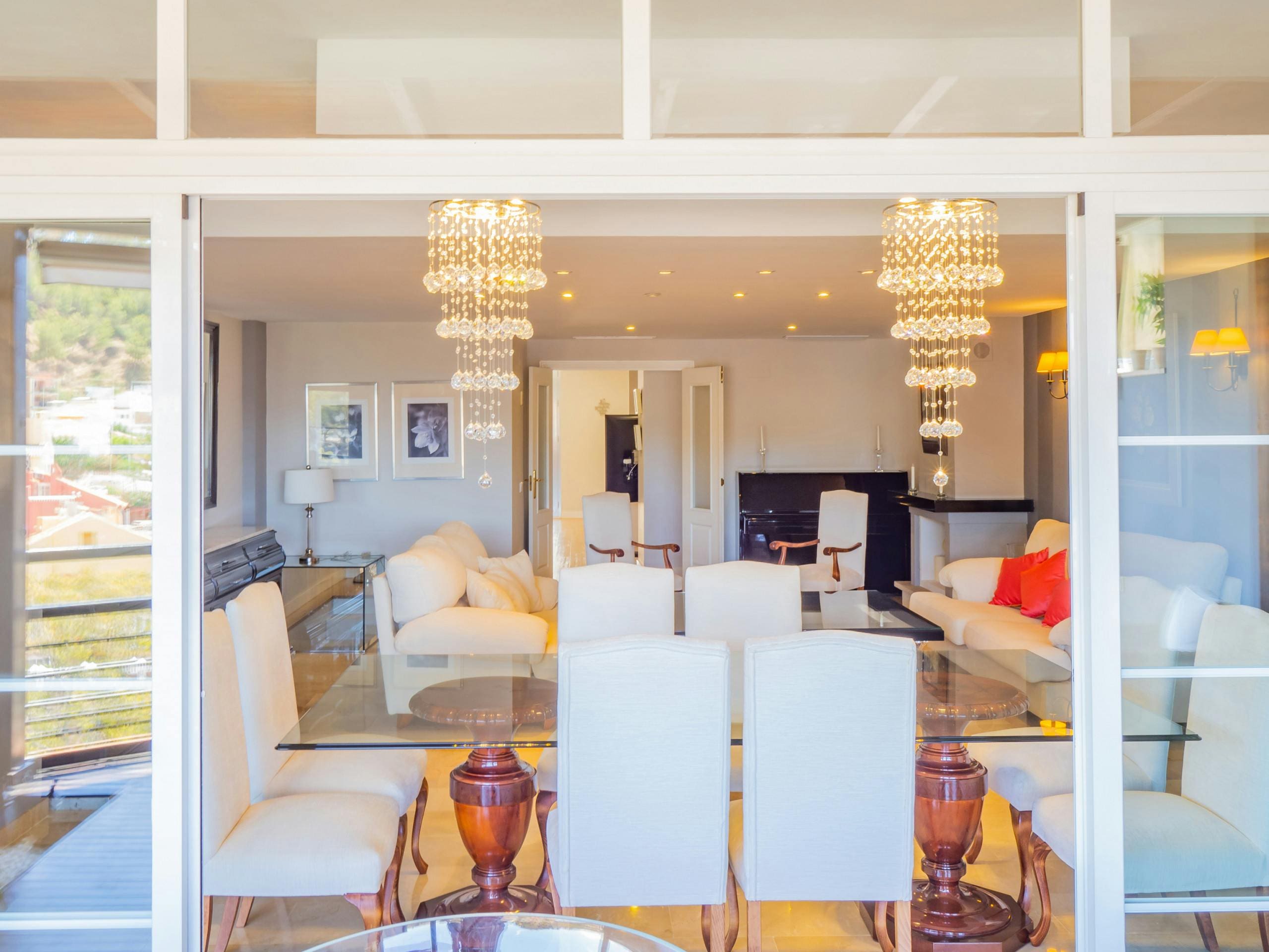 Villa Alameda Malagueta: Spacious 4-Bedroom Villa with Seaview and Pool, Malaga