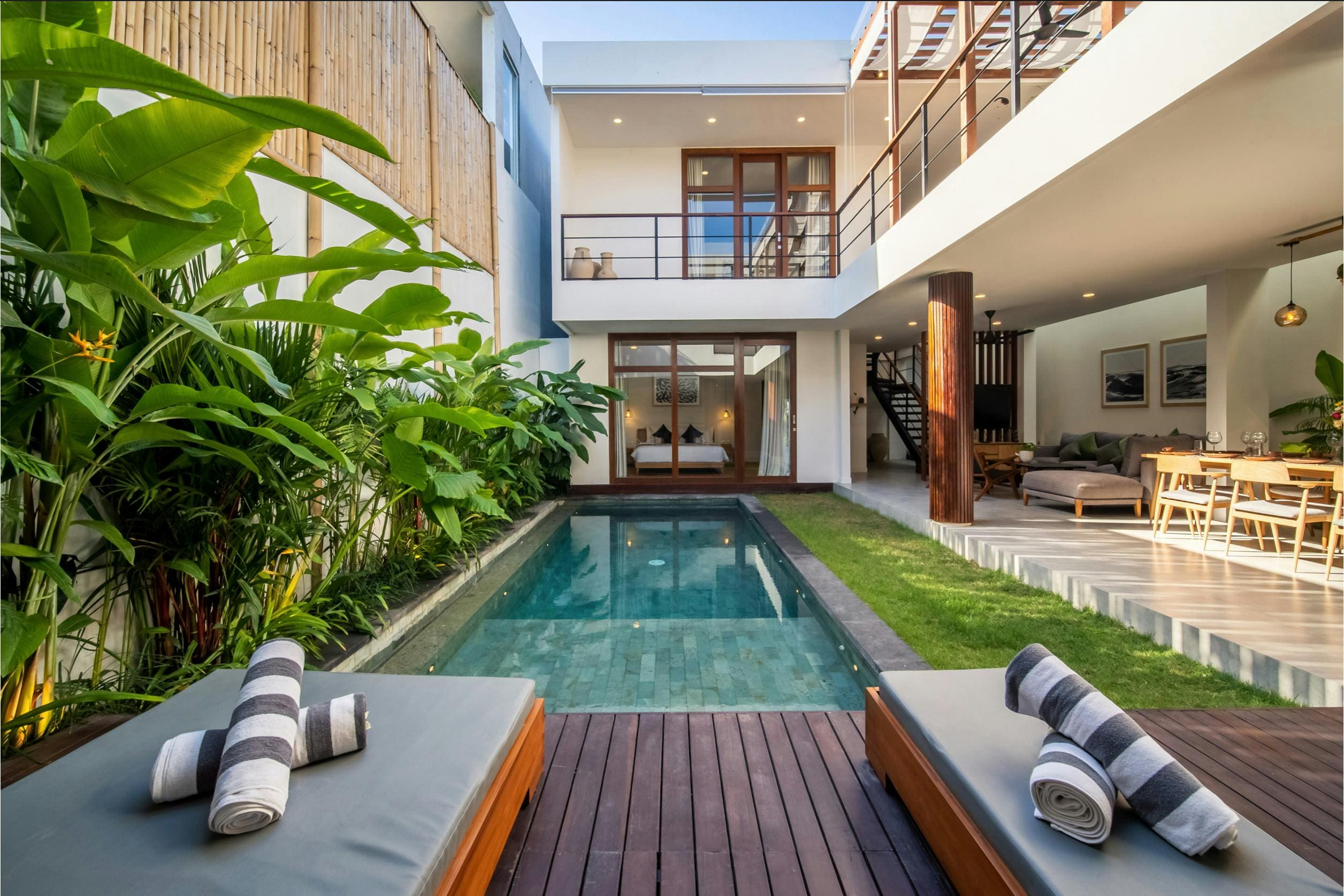 Villa Alang Bali: Luxury 4-Bedroom Villa with Seaview and Private Pool, Bali