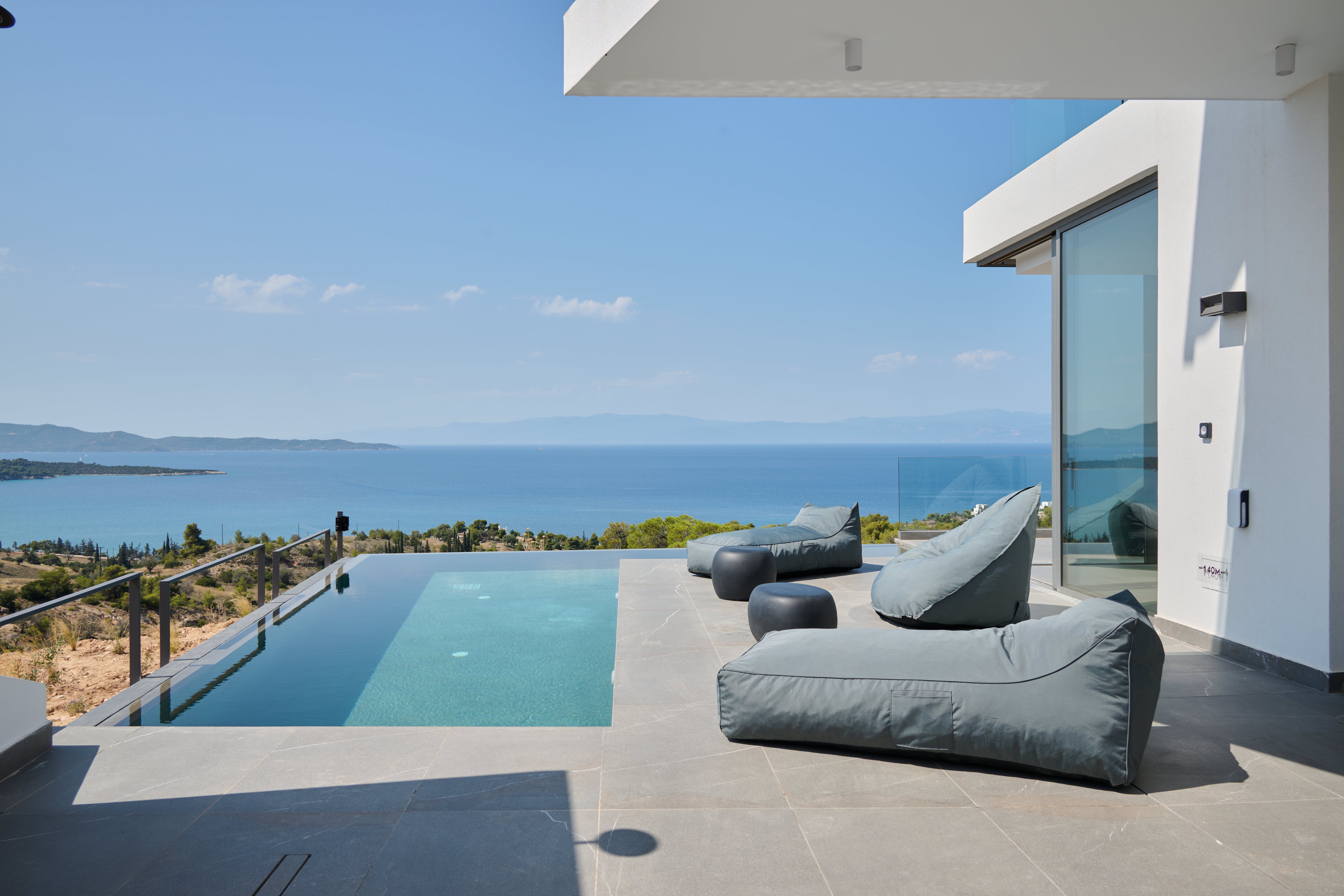 Villa Anemone Elios: Luxury 4-Bedroom Villa with Seaview and Pool, Elios