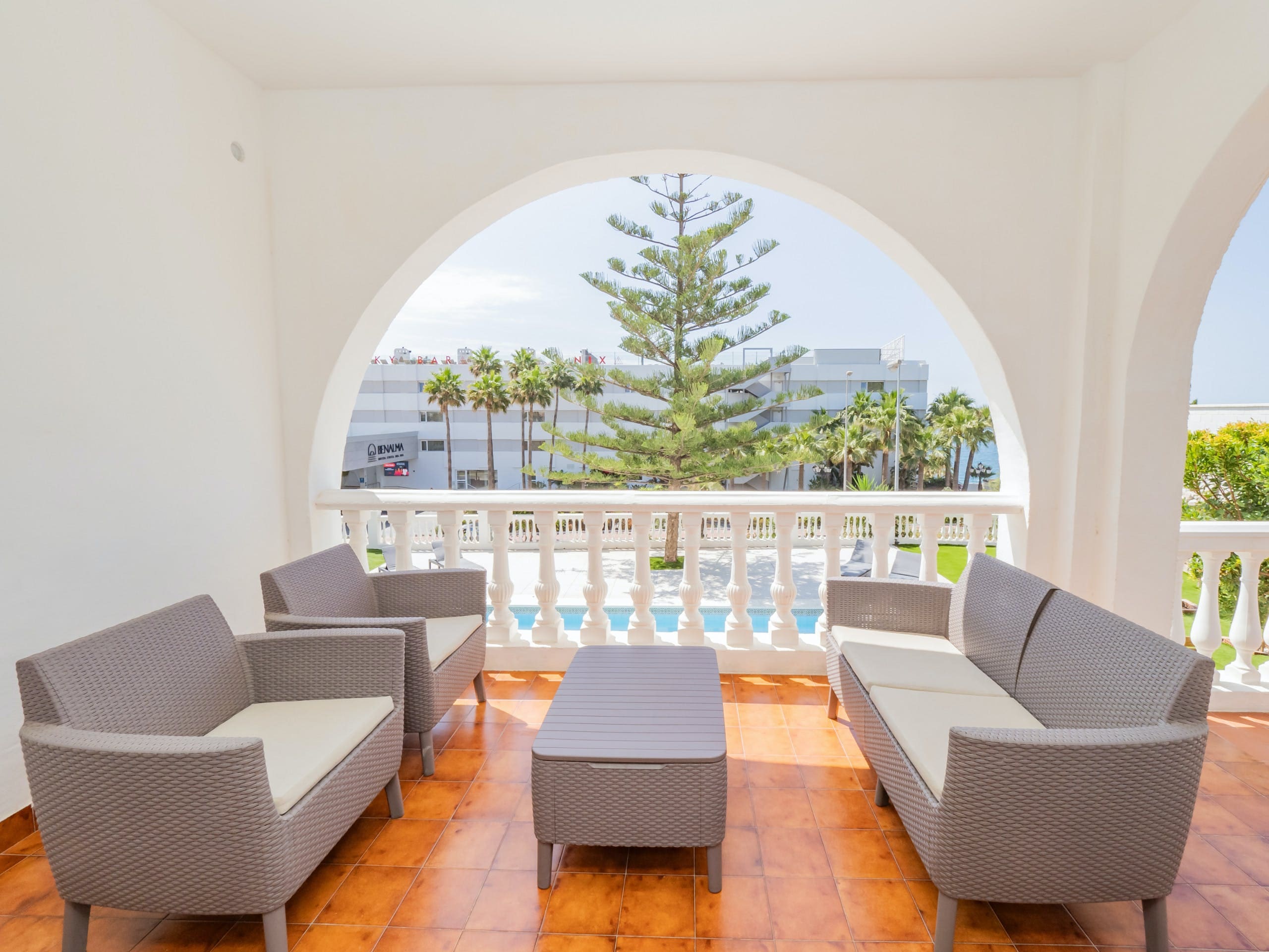 Villa Arroyo Benalmadena: Exquisite 4-Bedroom Villa with Pool and Sea Views, Benalmadena