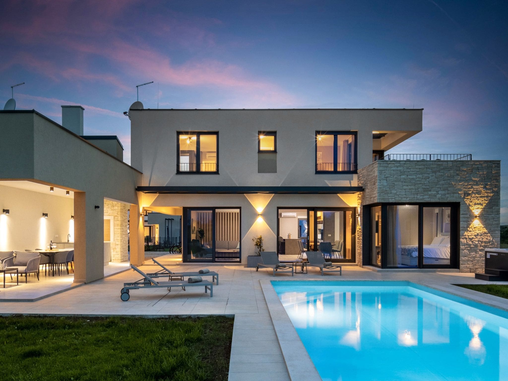 Villa Bale Novigrad: Modern 4-Bedroom Villa with Heated Pool and Hot Tub in Istrian Countryside Croatia