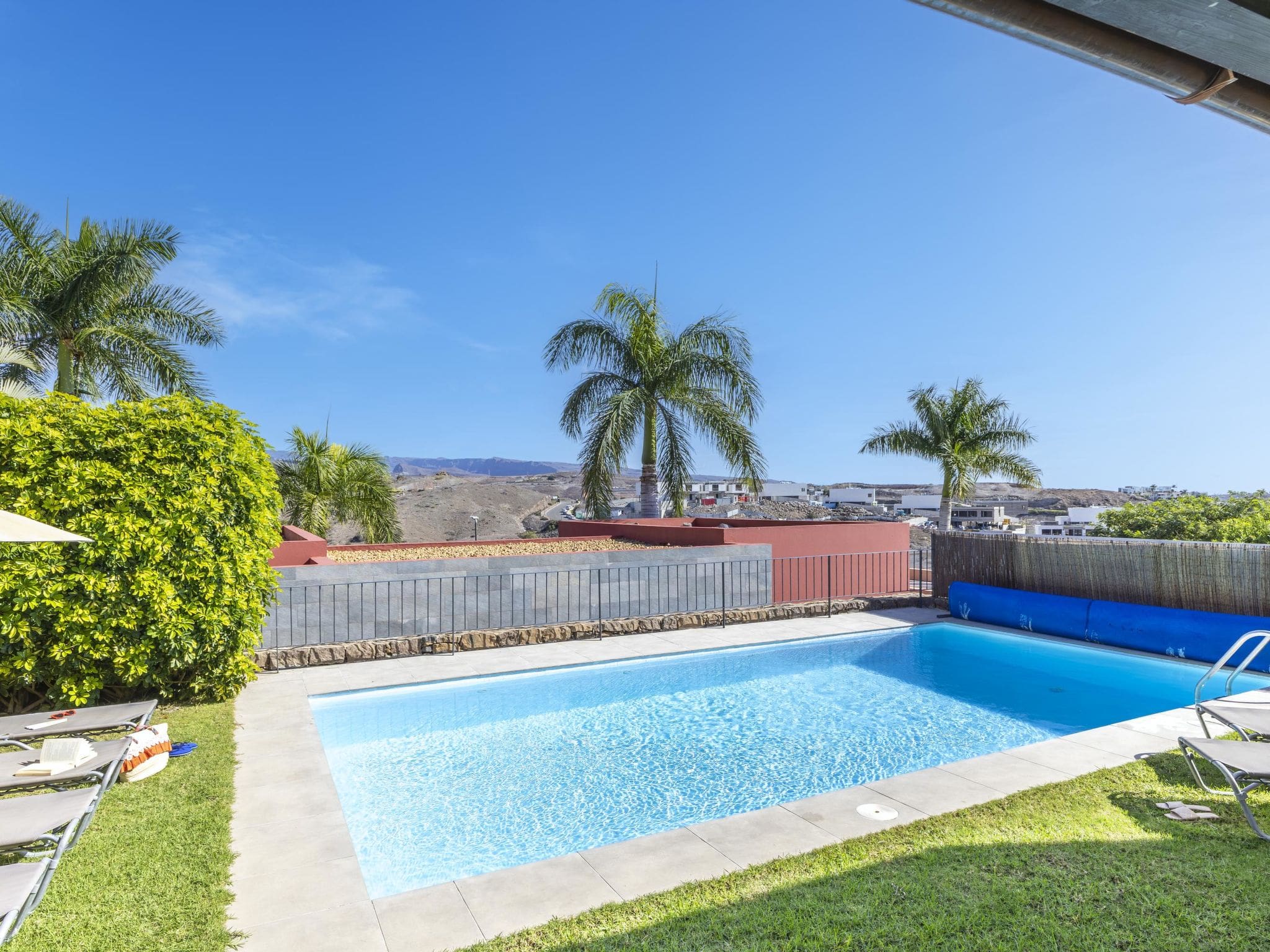 Villa Barranco Maspalomas: Contemporary 3-Bedroom Golf Villa with Private Pool near Meloneras Beach