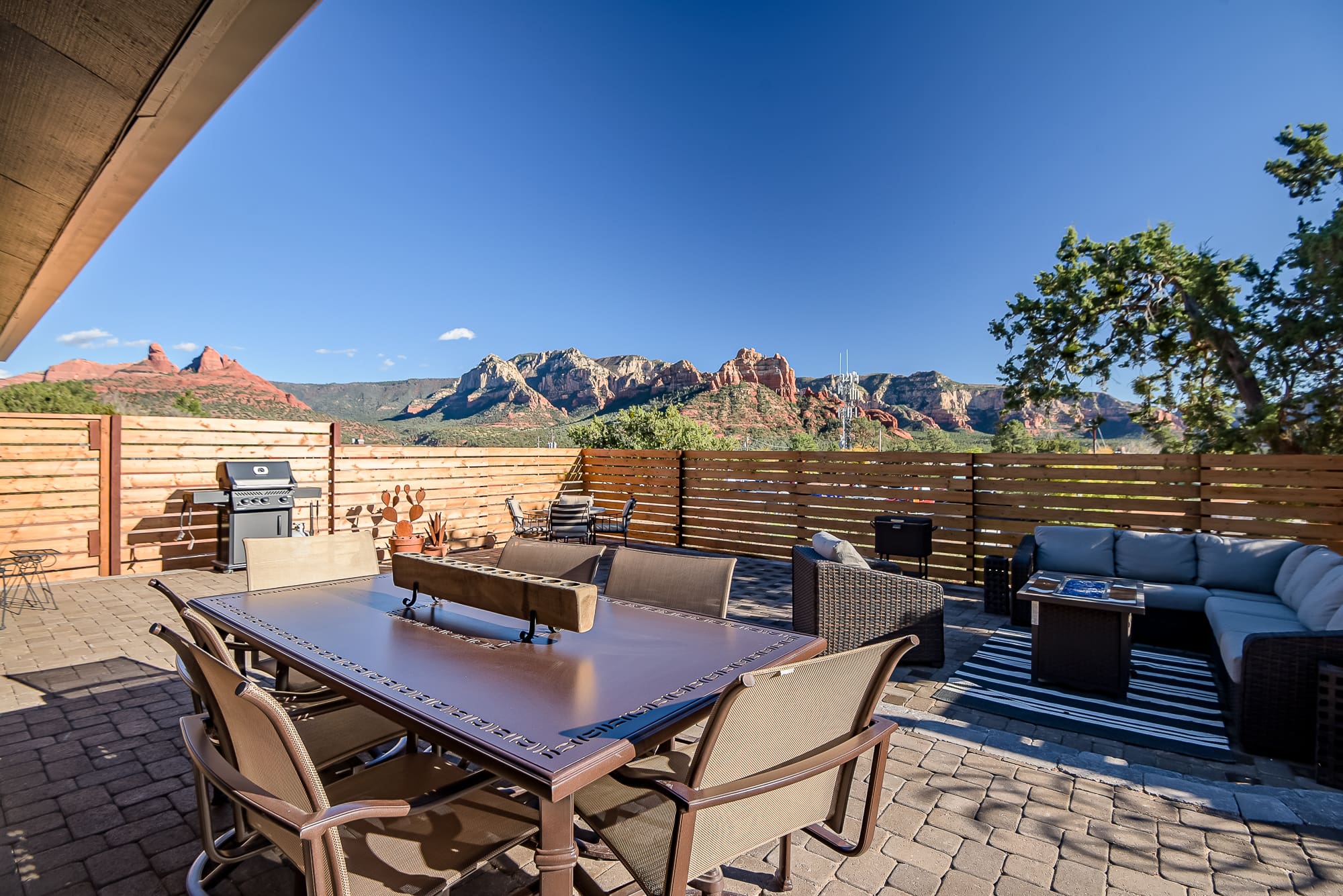 Villa Bell Rock Sedona: Luxury 4-Bedroom Villa with Hot Tub and Air-Con, Sedona