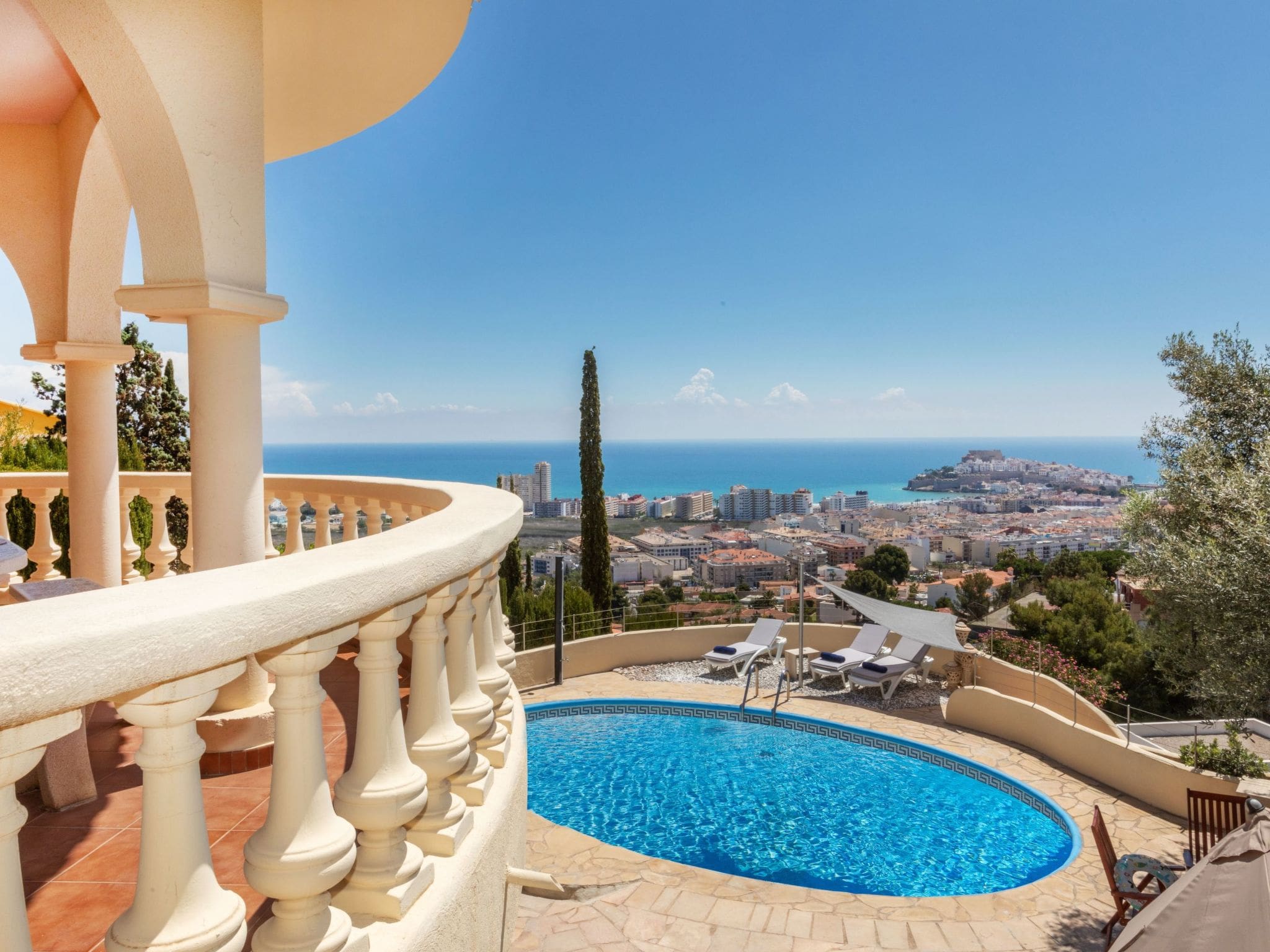 Villa Bendinat Peñiscola: Stunning 5-Bedroom Mediterranean Villa with Private Pool and Sea Views in Historic Coastal Spain